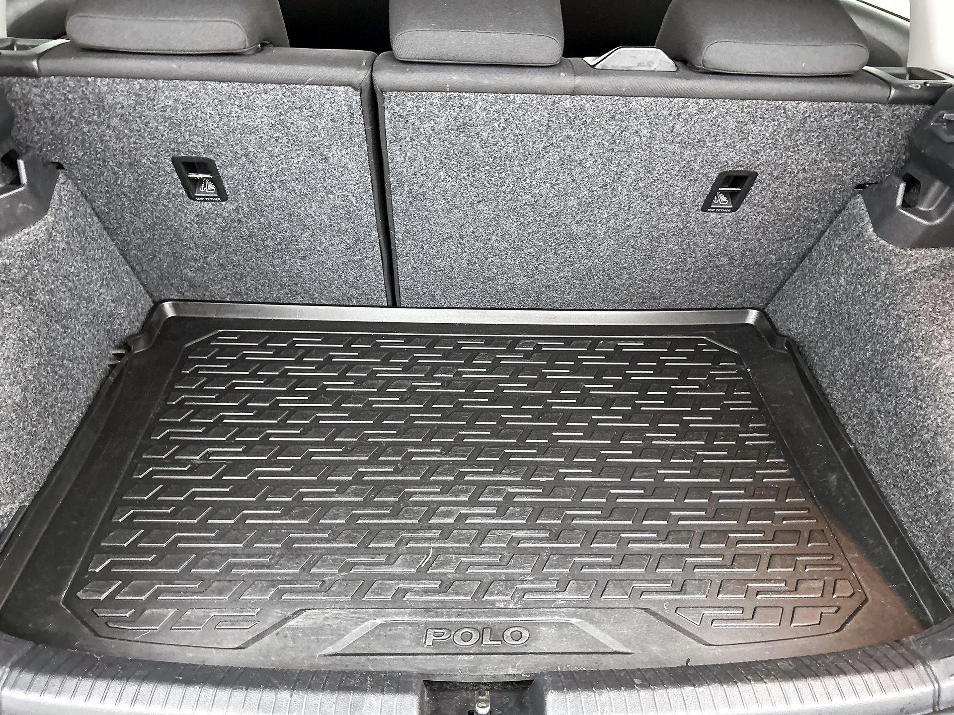 Volkswagen-Polo-image-12