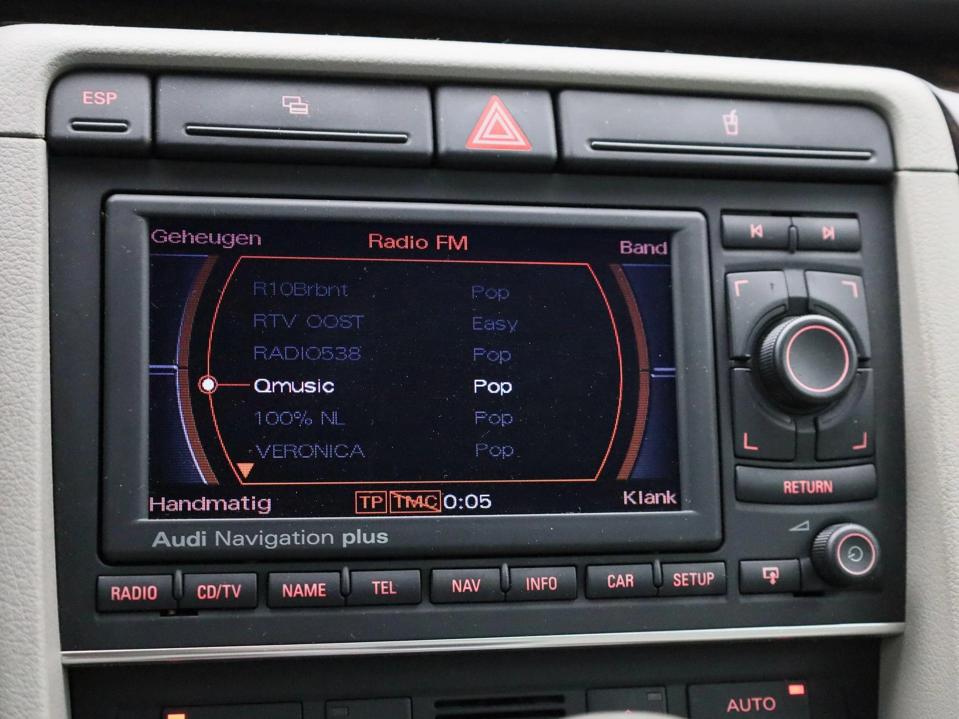 Audi-A4-image-21