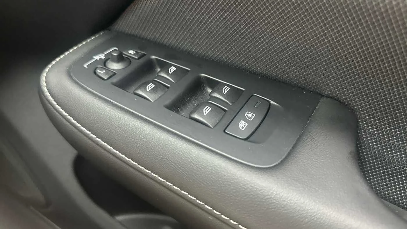 Volvo-V60-image-28
