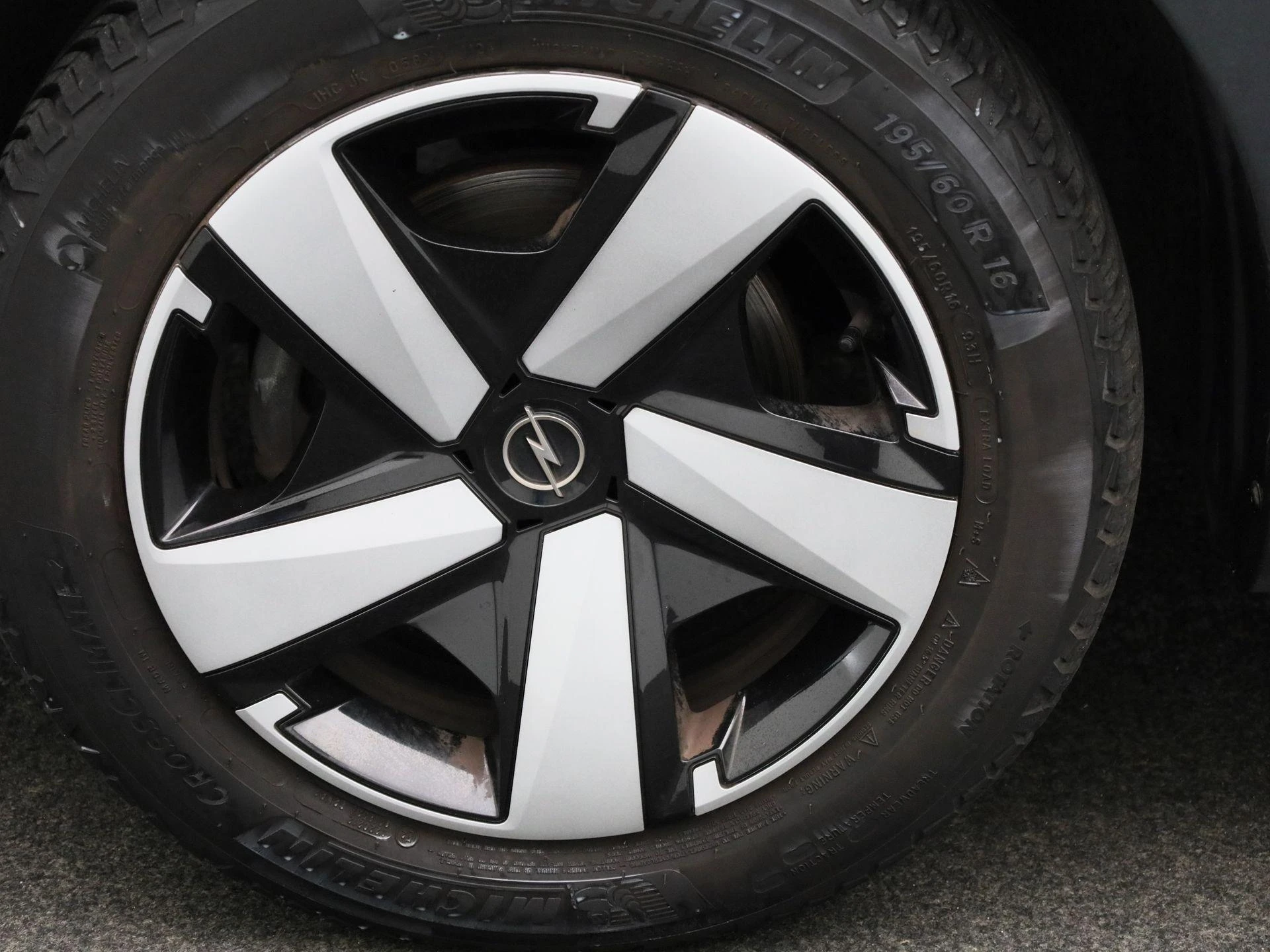 Opel-Crossland-image-11