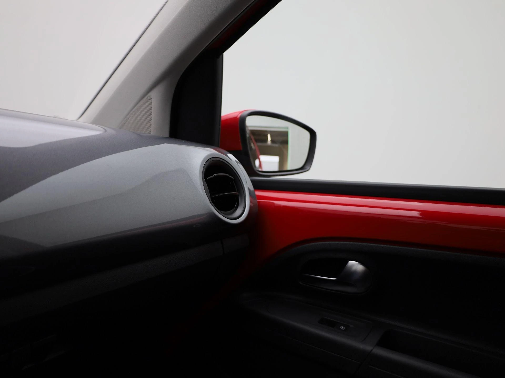 SEAT-Mii-image-19