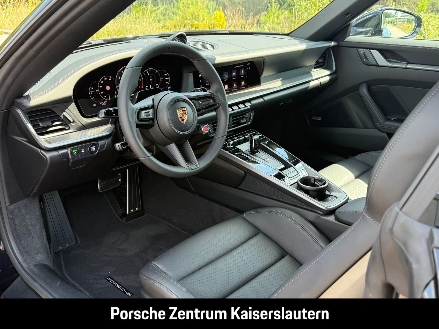 Porsche 911 992 Carrera Cabrio Liftsystem-VA Sportabgas carrera