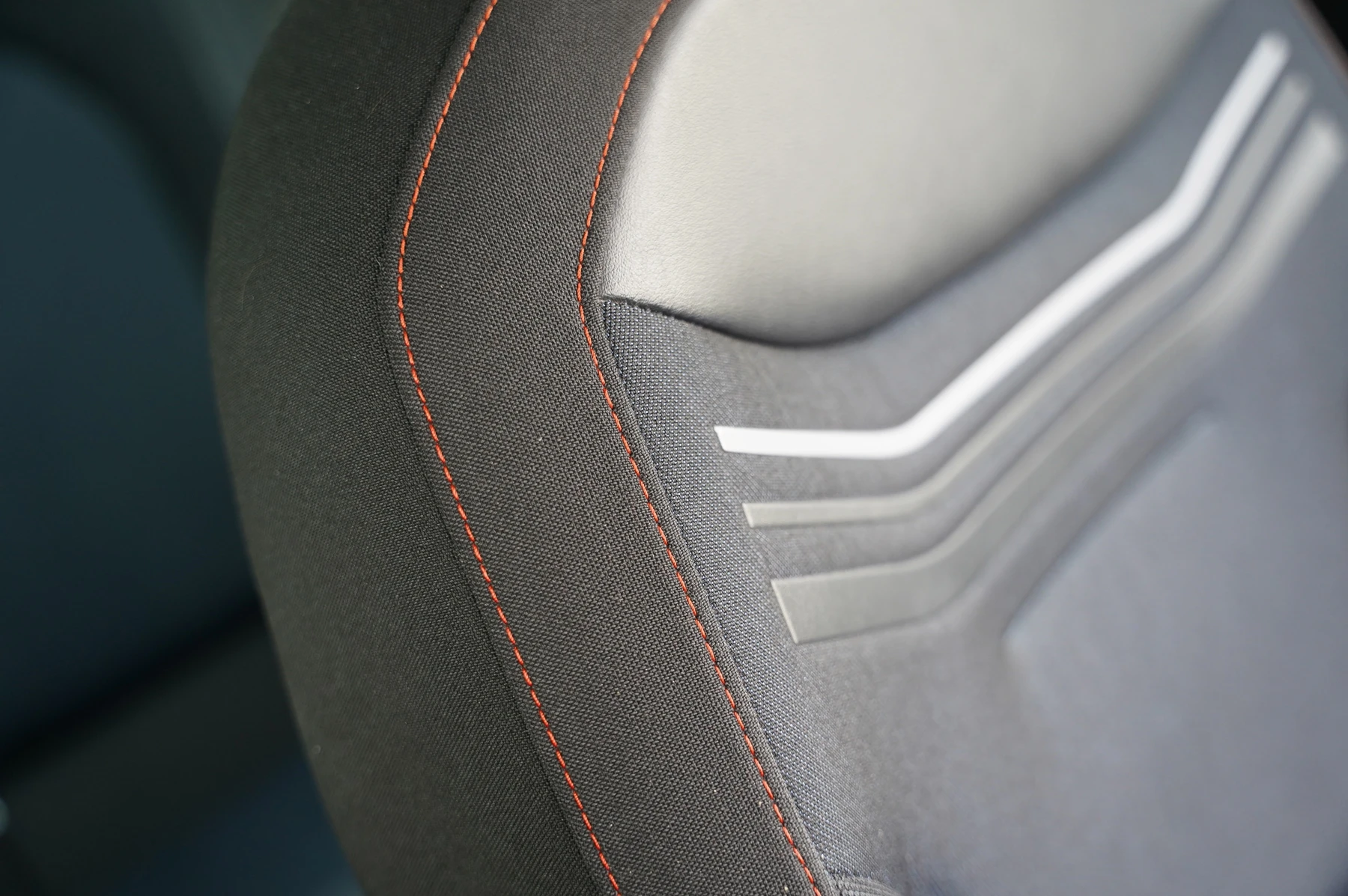 SEAT-Arona-image-27