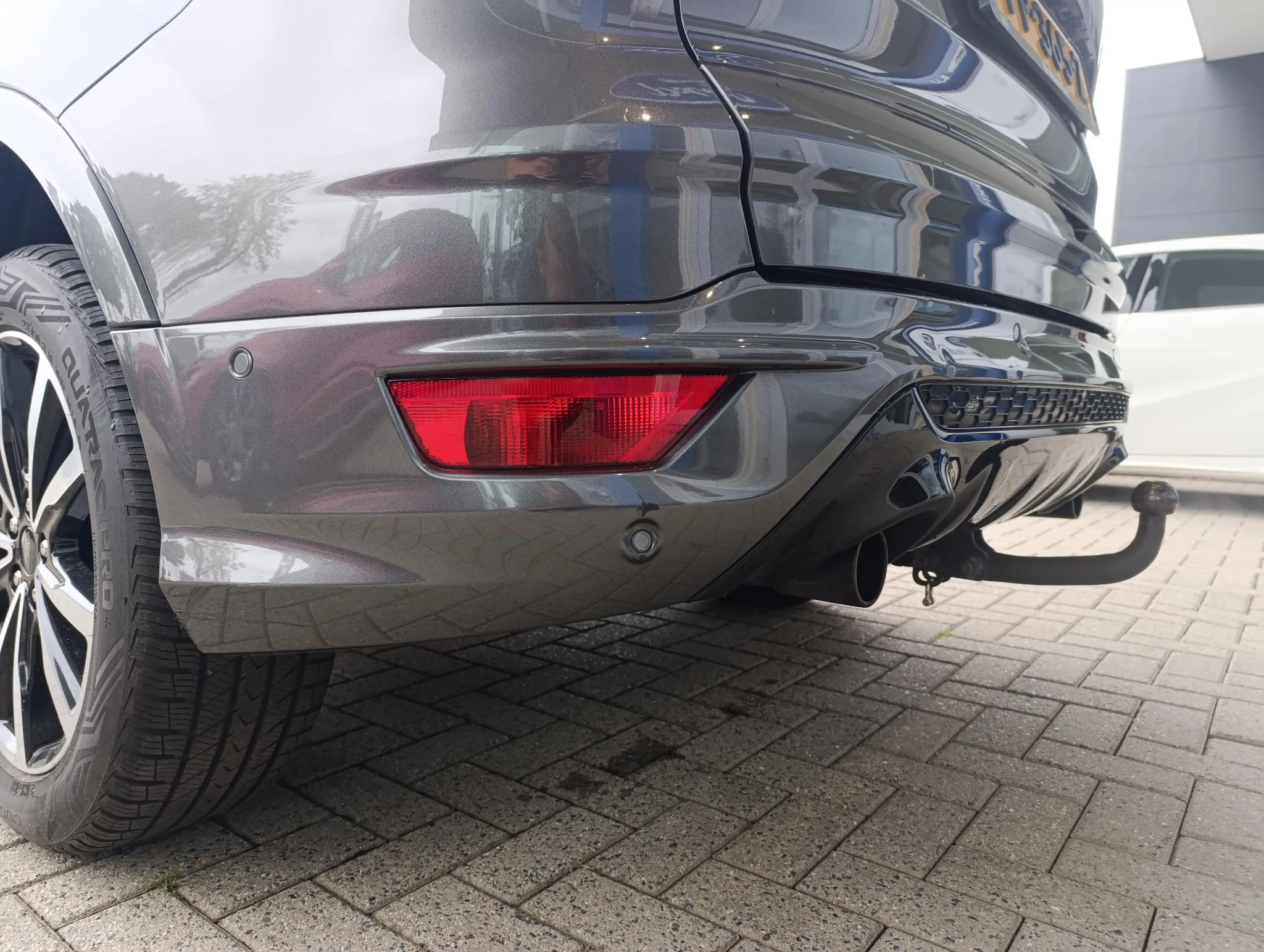 Ford-Kuga-image-8