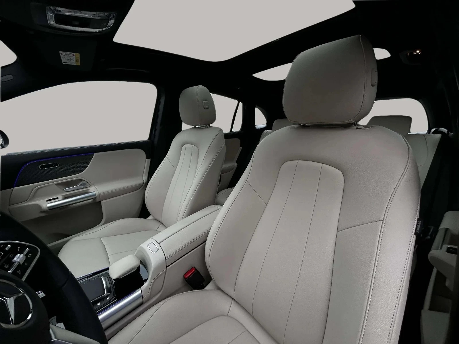 Mercedes-Benz-EQA-image-11