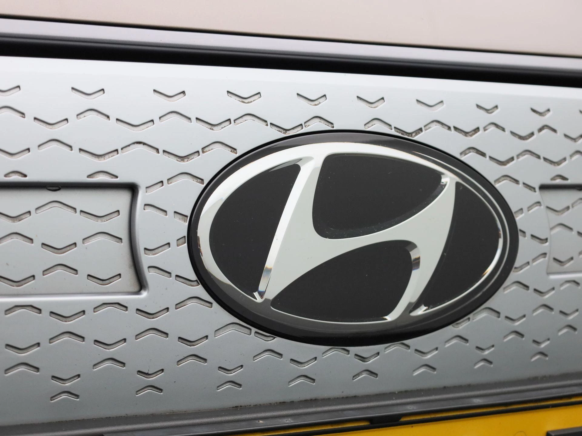 Hyundai-IONIQ-image-38