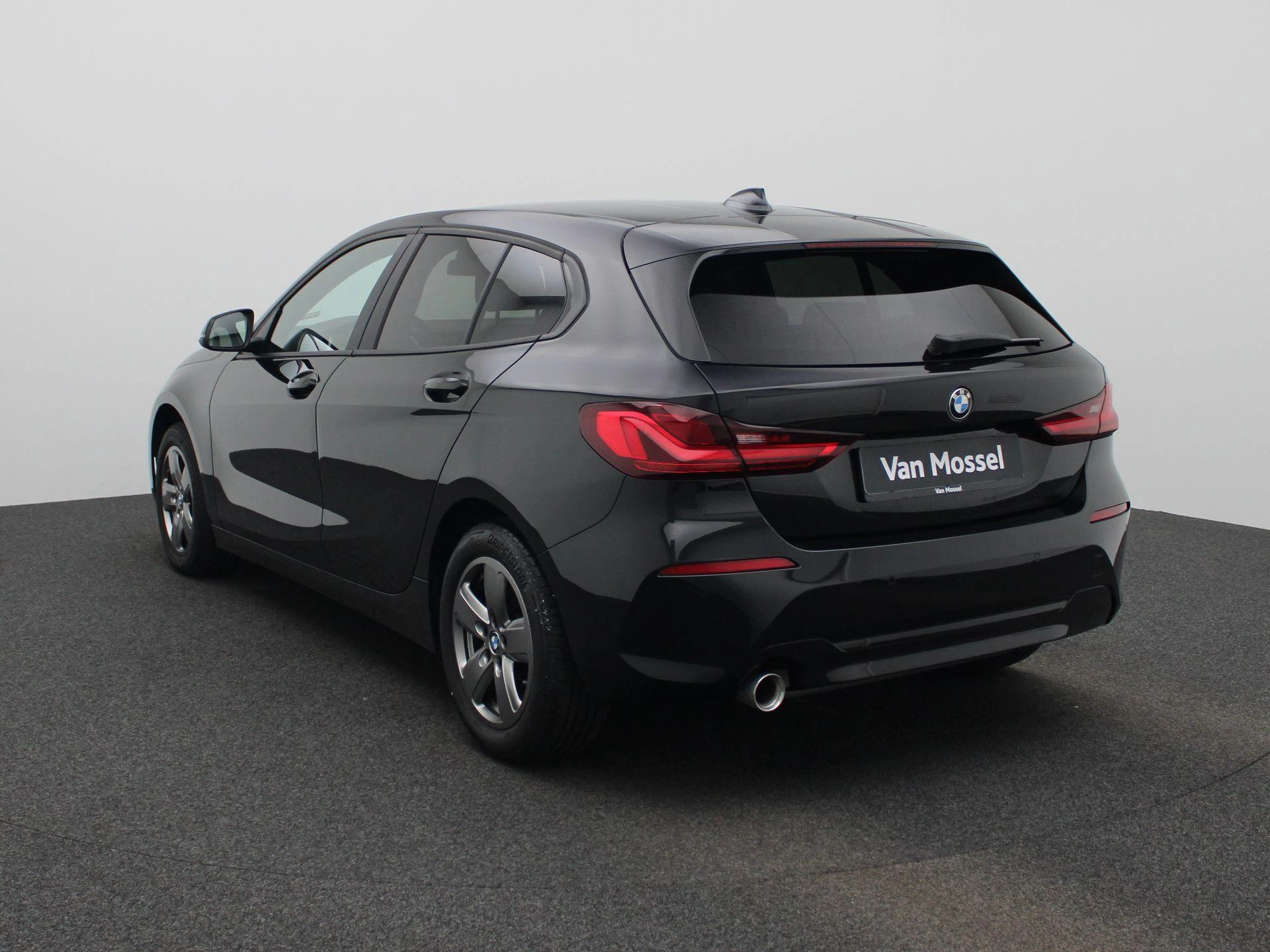 BMW Série 1 Hatch 116iA (80 kW)