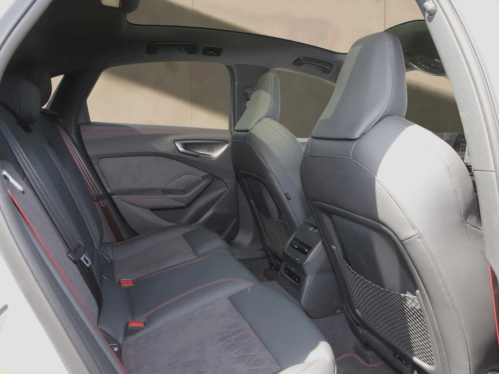 Audi A5 Lim. e-hybrid Q S-line 19"|PANO|MATRIX|HuD|B&O