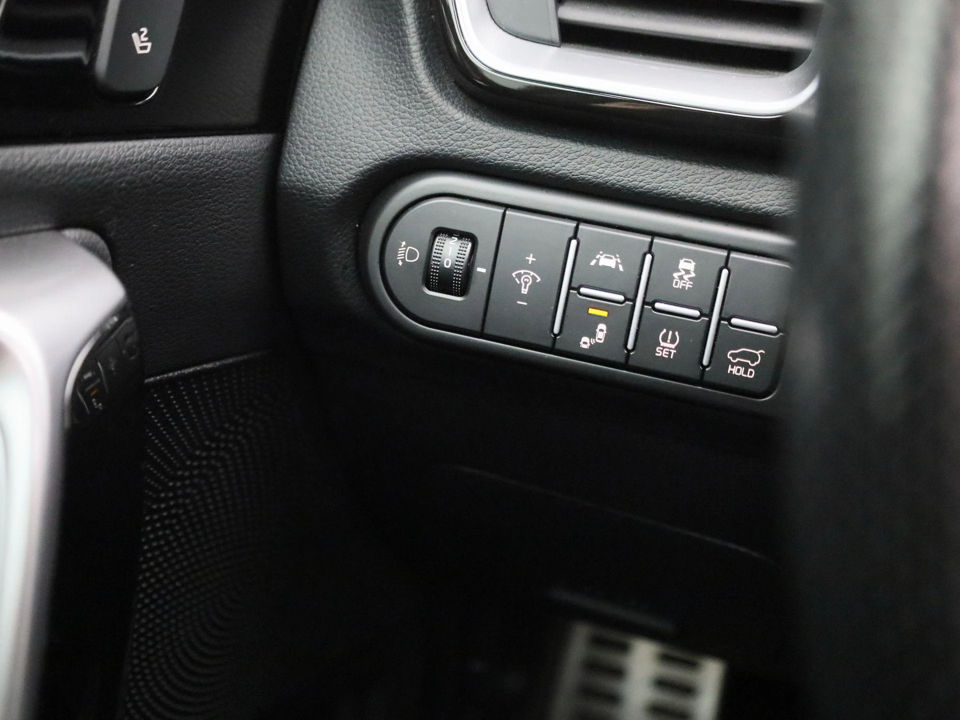 Kia-ProCeed-image-21