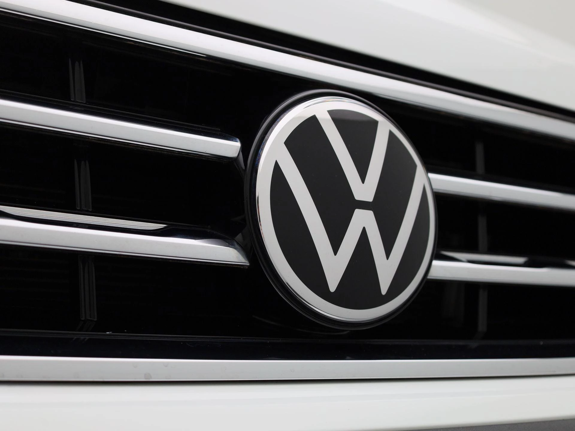 Volkswagen-Tiguan-image-47