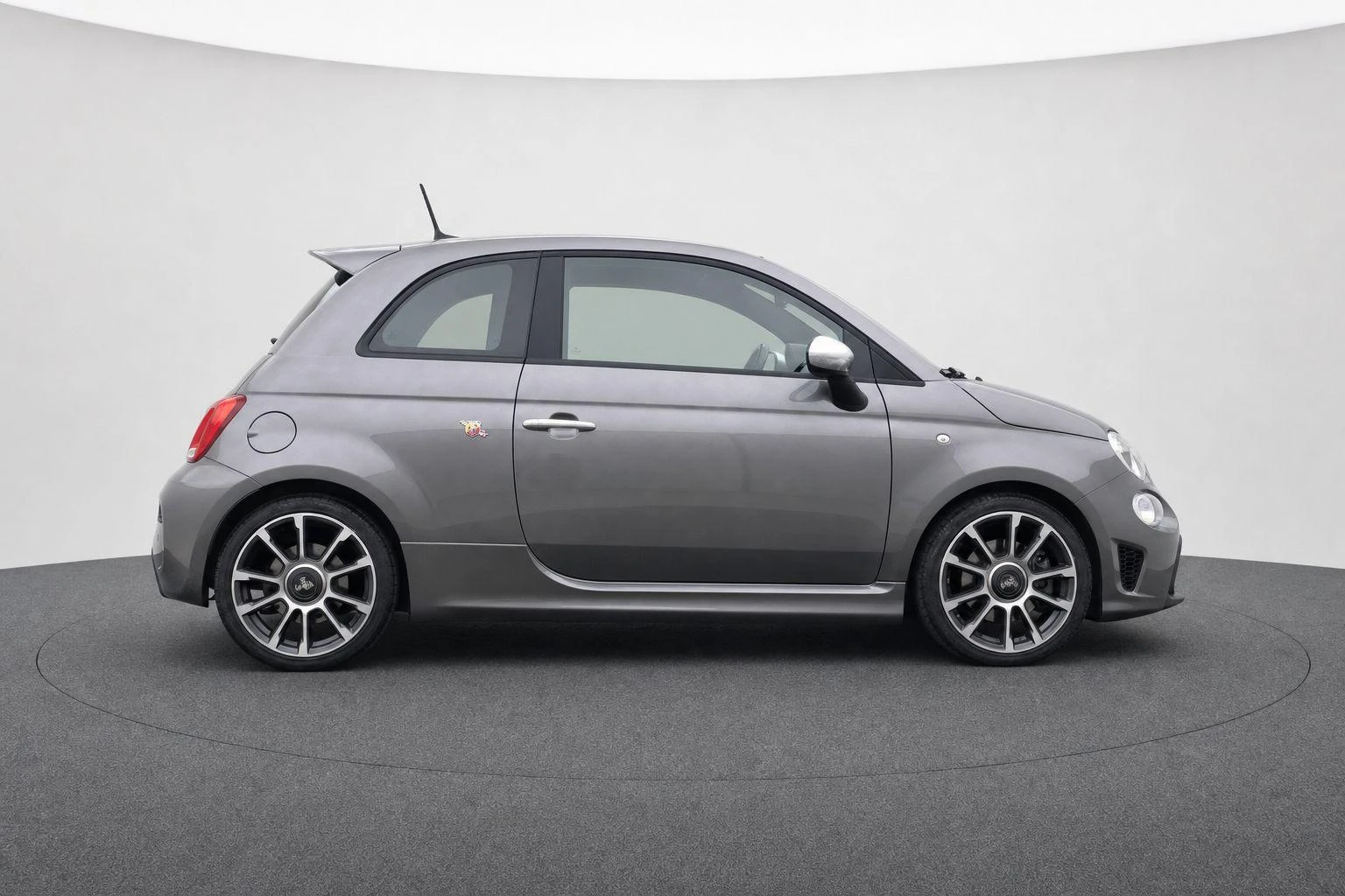 Fiat-500-image-4