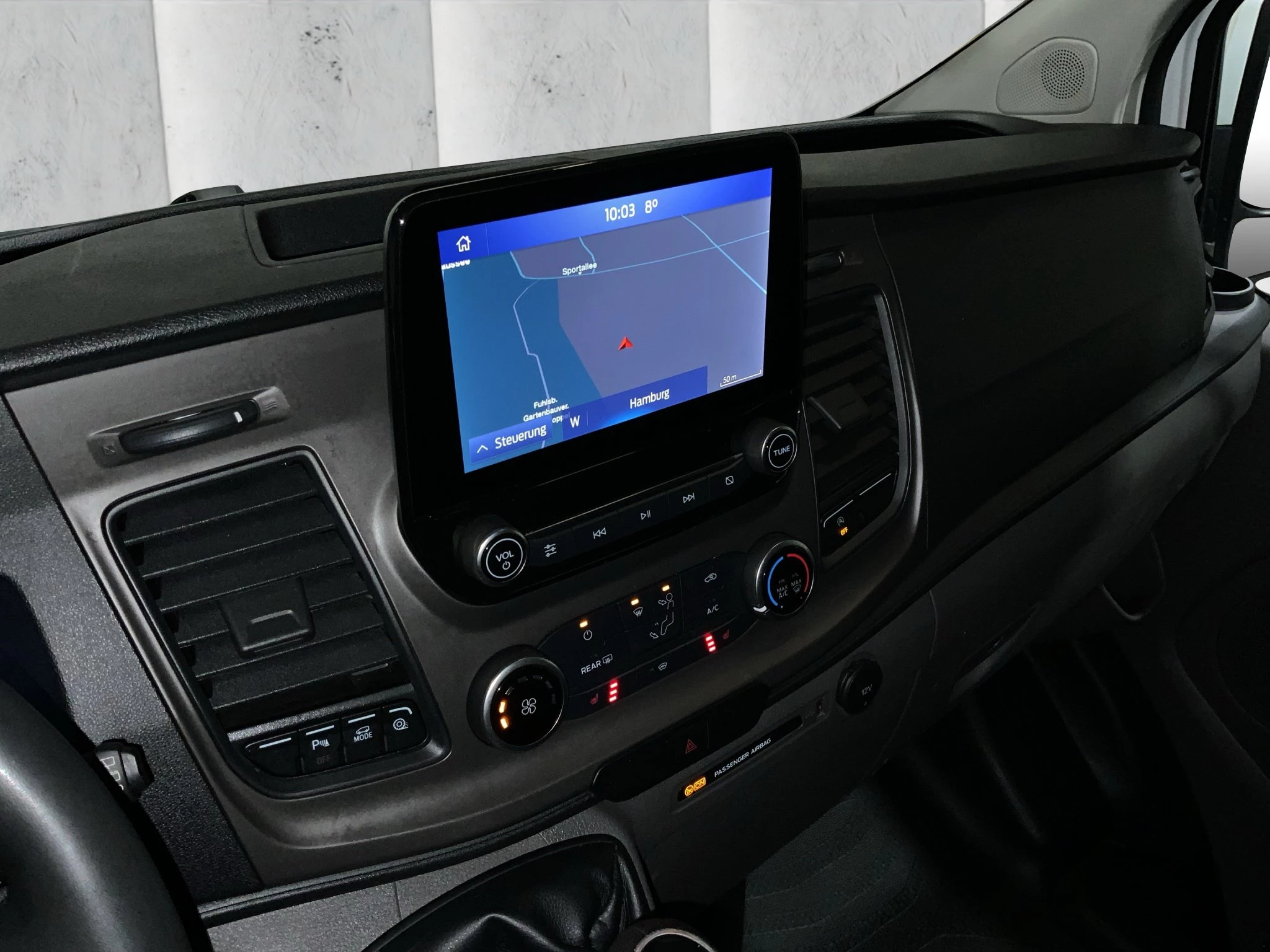 Ford-Transit Custom-image-12