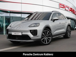 Porsche Macan 4 -