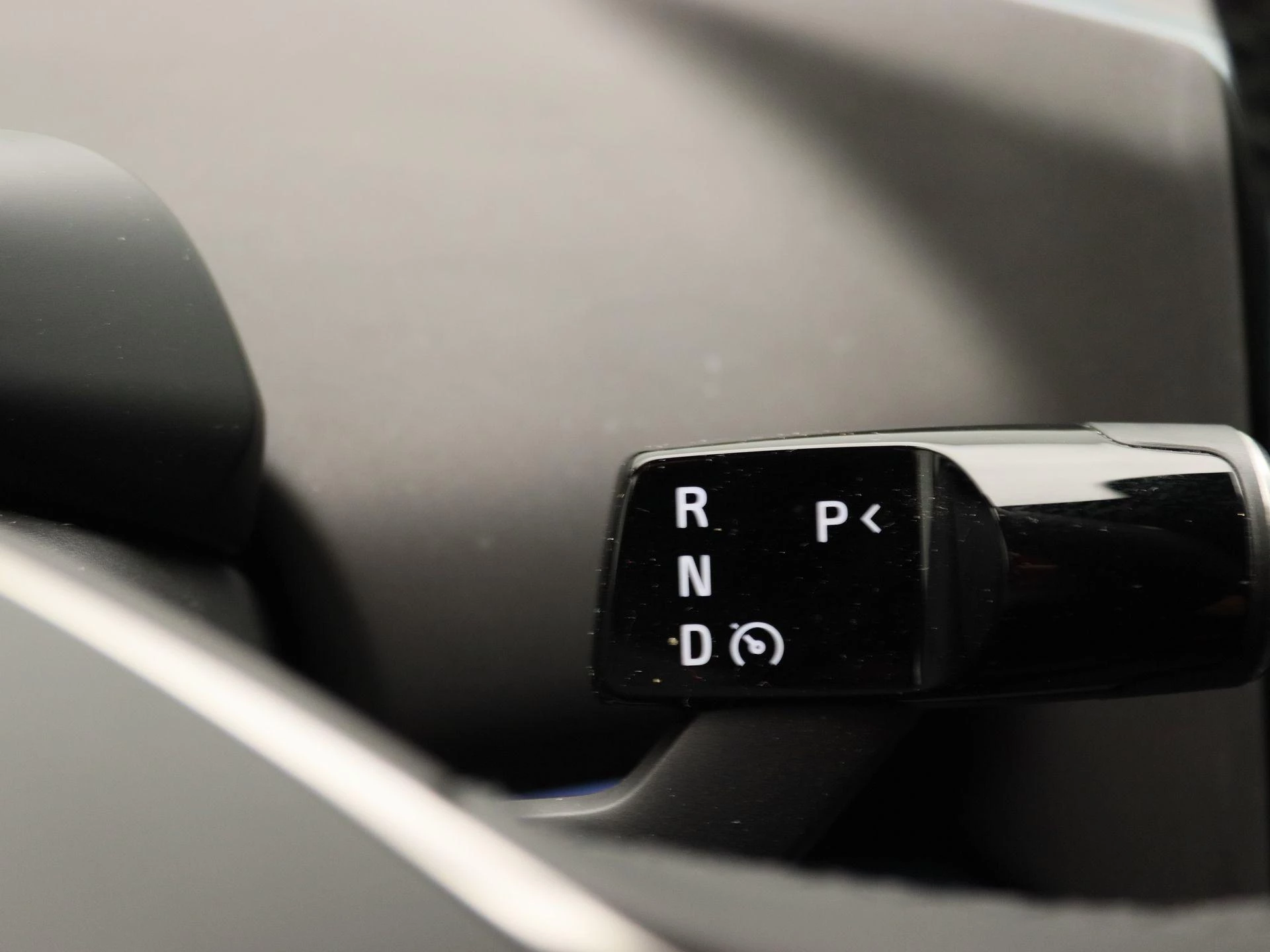 Volvo-EX30-image-8