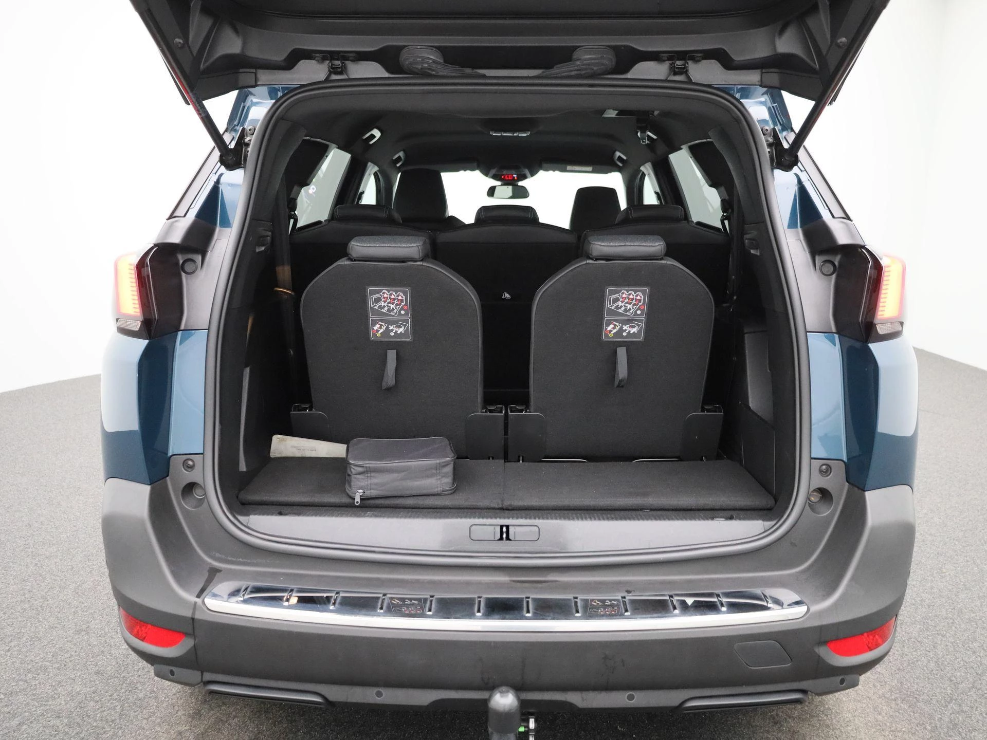 Peugeot-5008-image-10