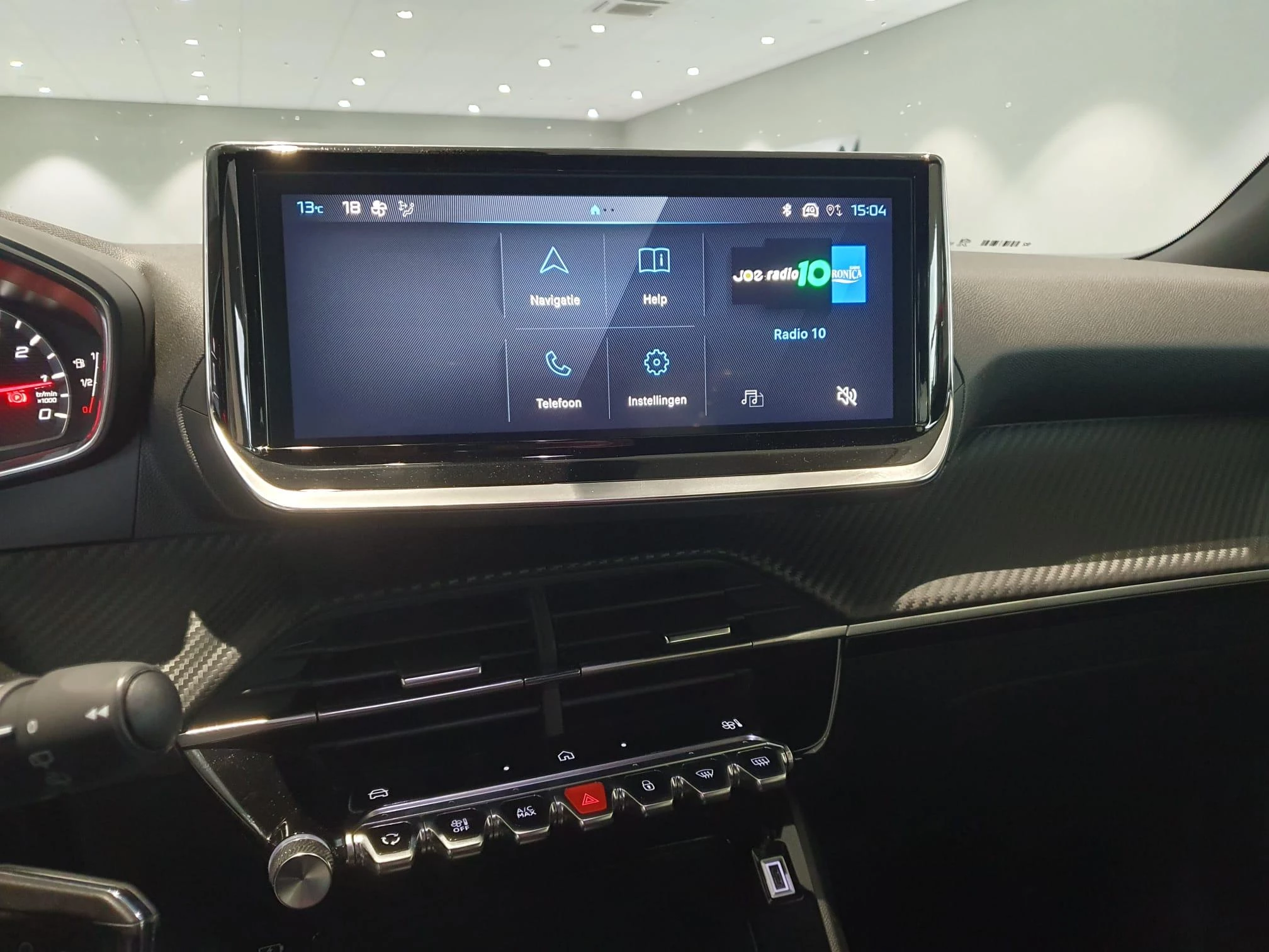 Peugeot-2008-image-12