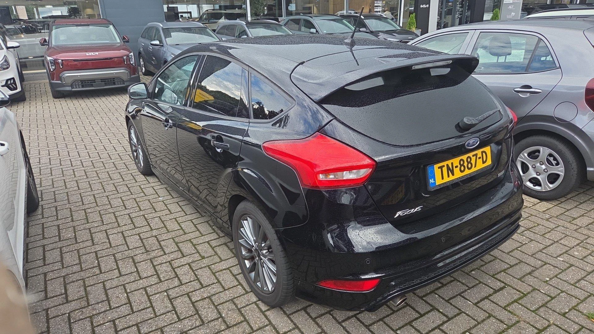 Ford-Focus-image-1
