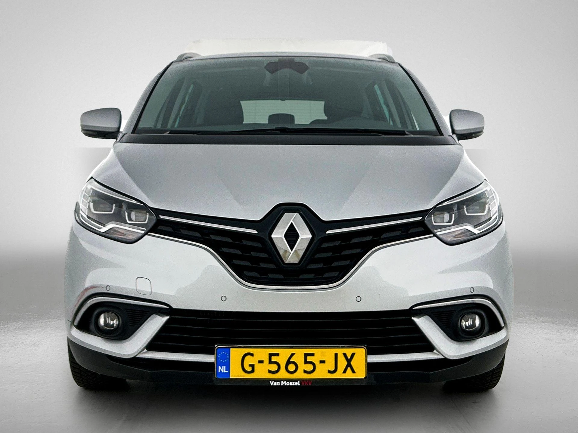 Renault-Grand Scénic-image-4