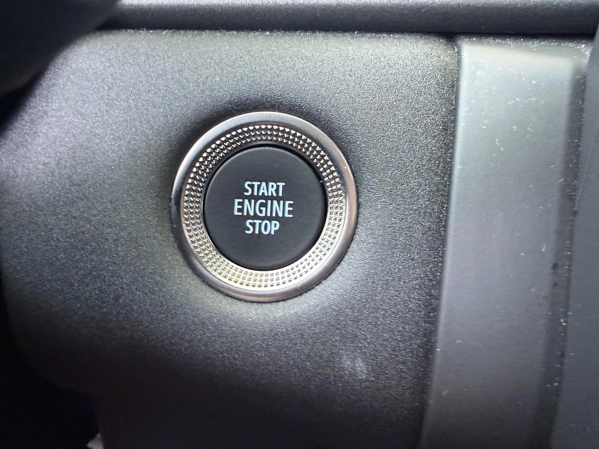 Renault Captur 1.8 E-Tech full hybrid 160 techno AUTOMAAT