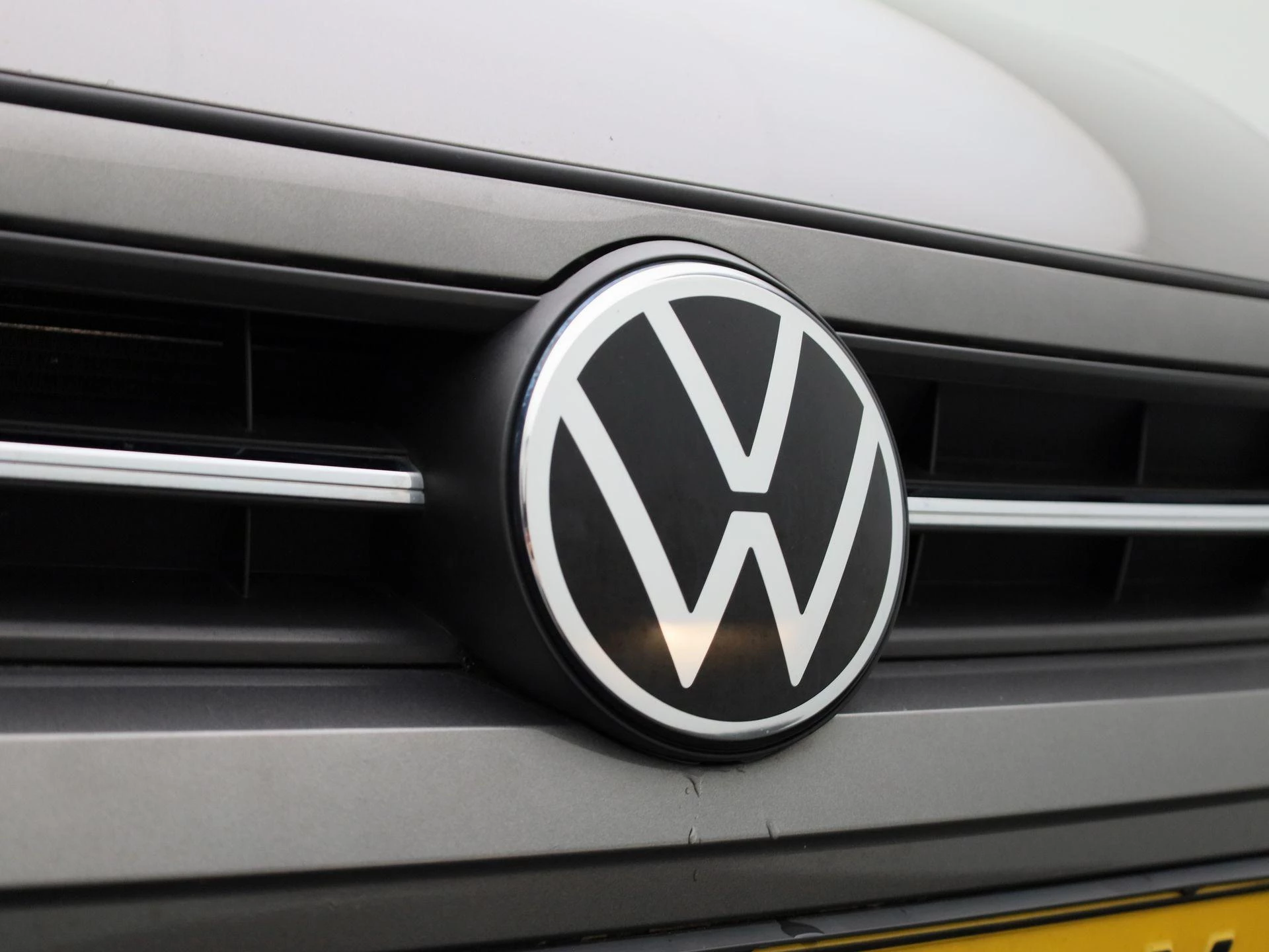 Volkswagen-Polo-image-35
