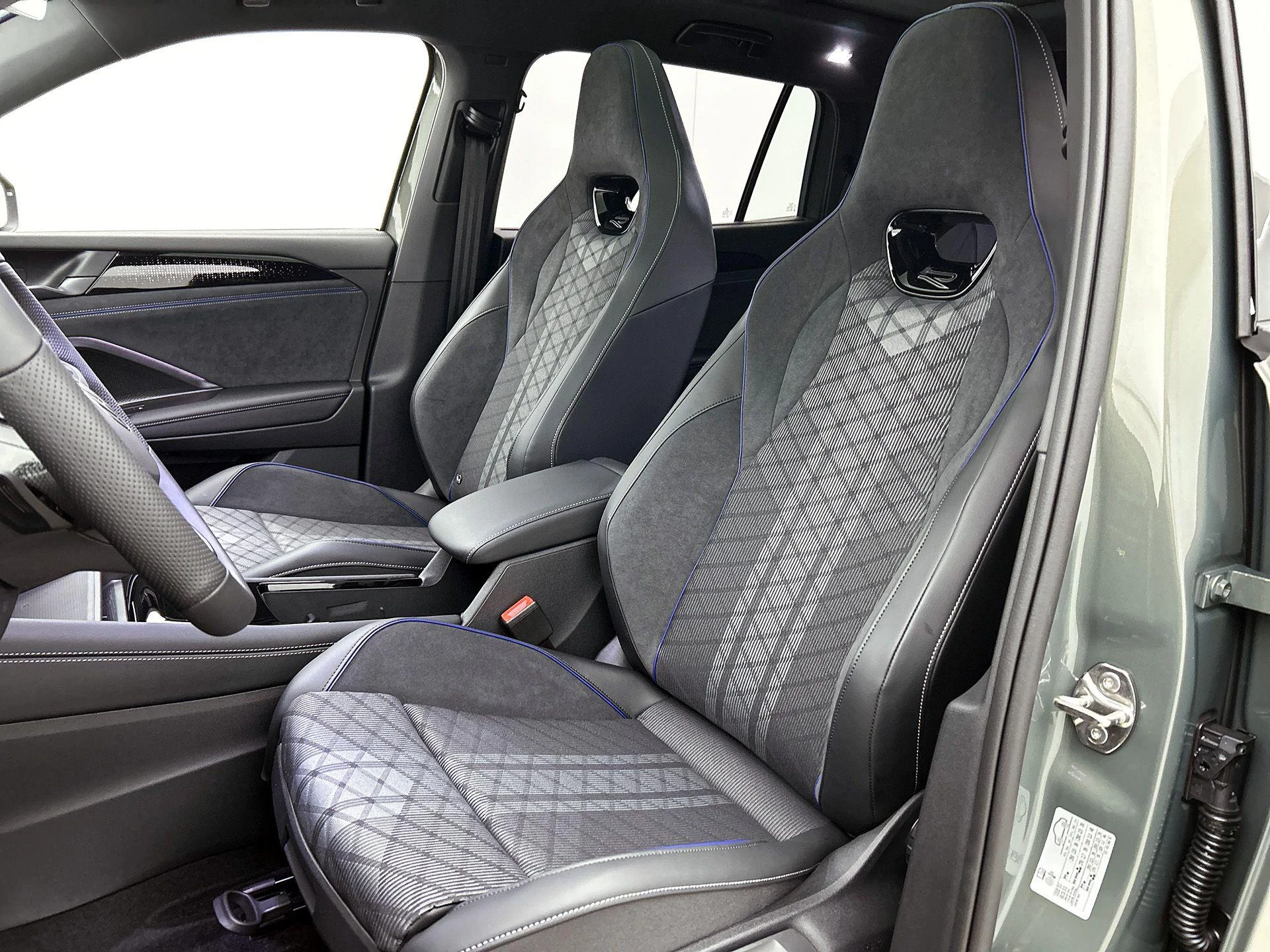 Volkswagen-Tayron-image-48