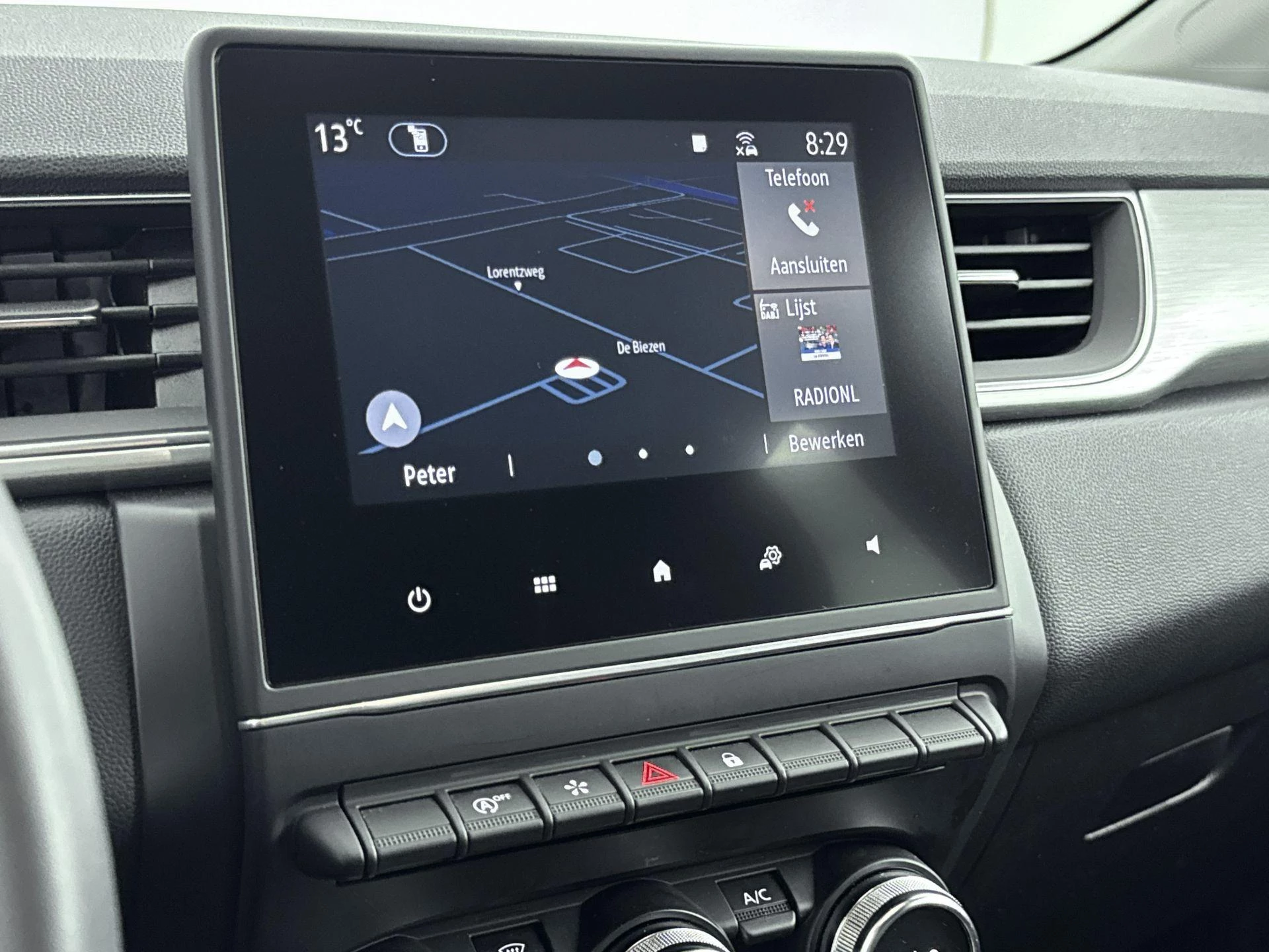 Renault-Captur-image-9