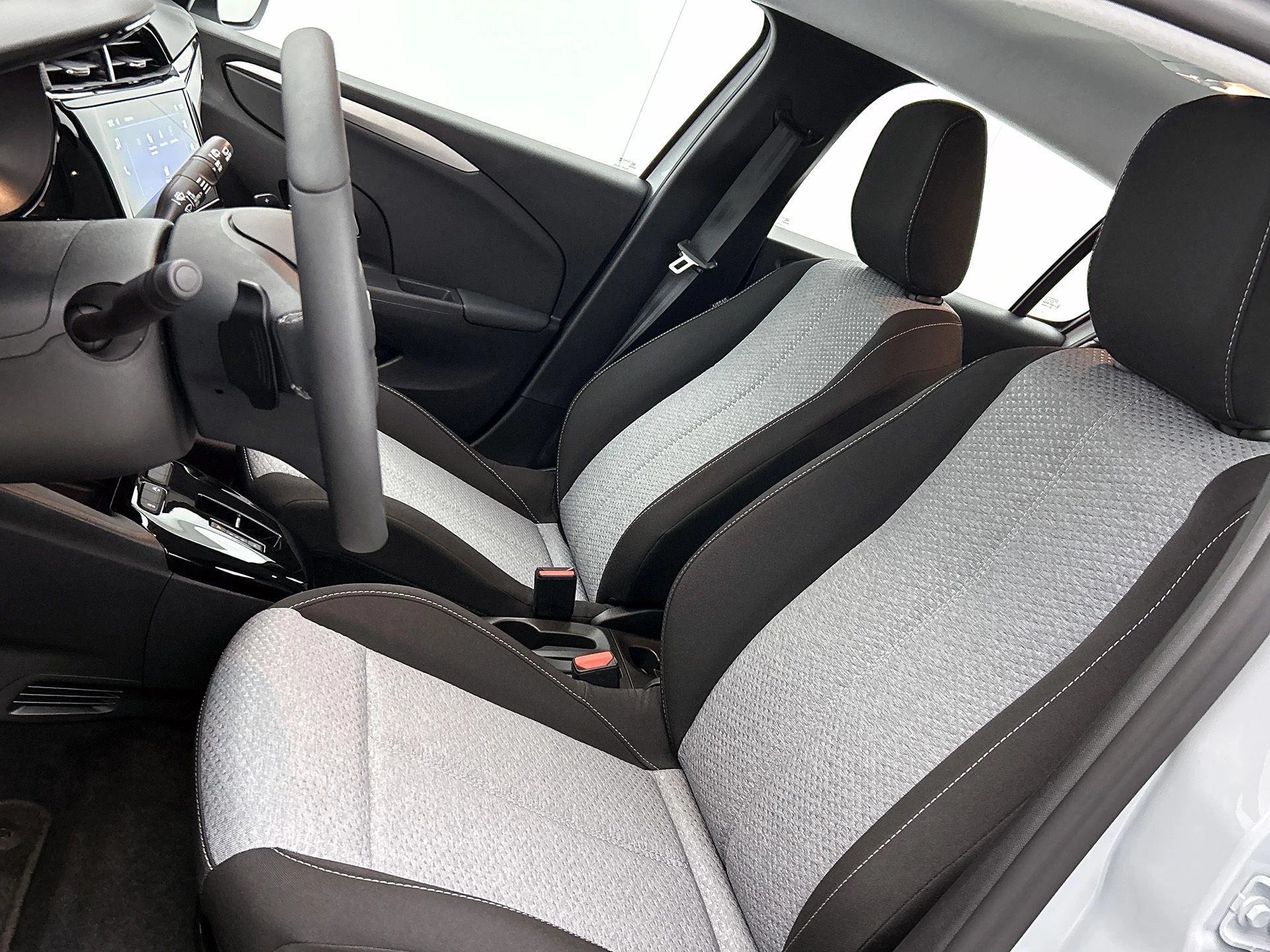 Opel-Corsa-image-37
