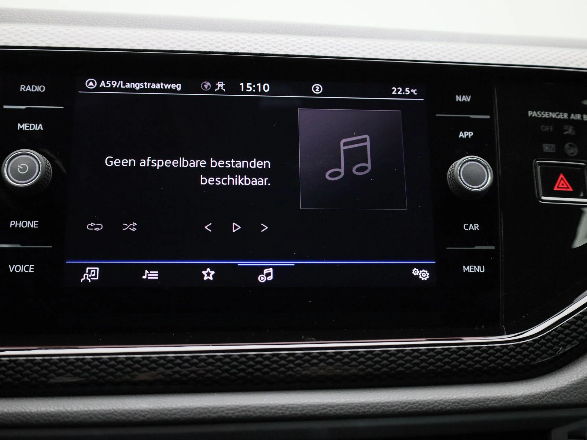 Volkswagen-Polo-image-20
