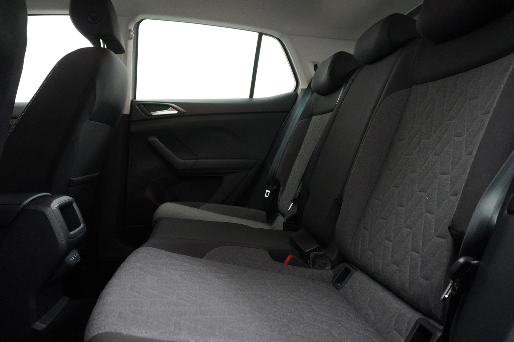 Volkswagen-T-Cross-image-11