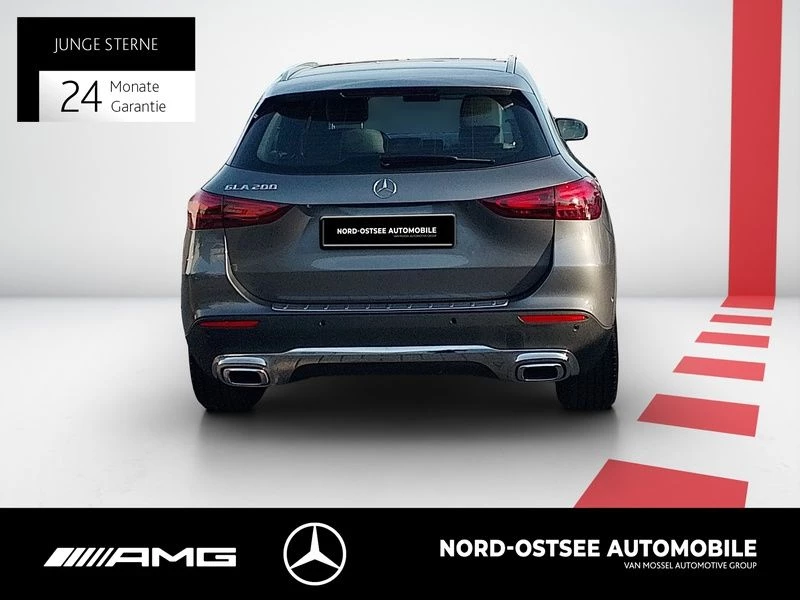 Mercedes-Benz GLA 200 PROGRESSIVE AHK MBUX SHZ KLIMA NAVI ProgressiveC118 GLA 200 PROGRESSIVE AHK MBUX SHZ KLIMA NAVI Progressive