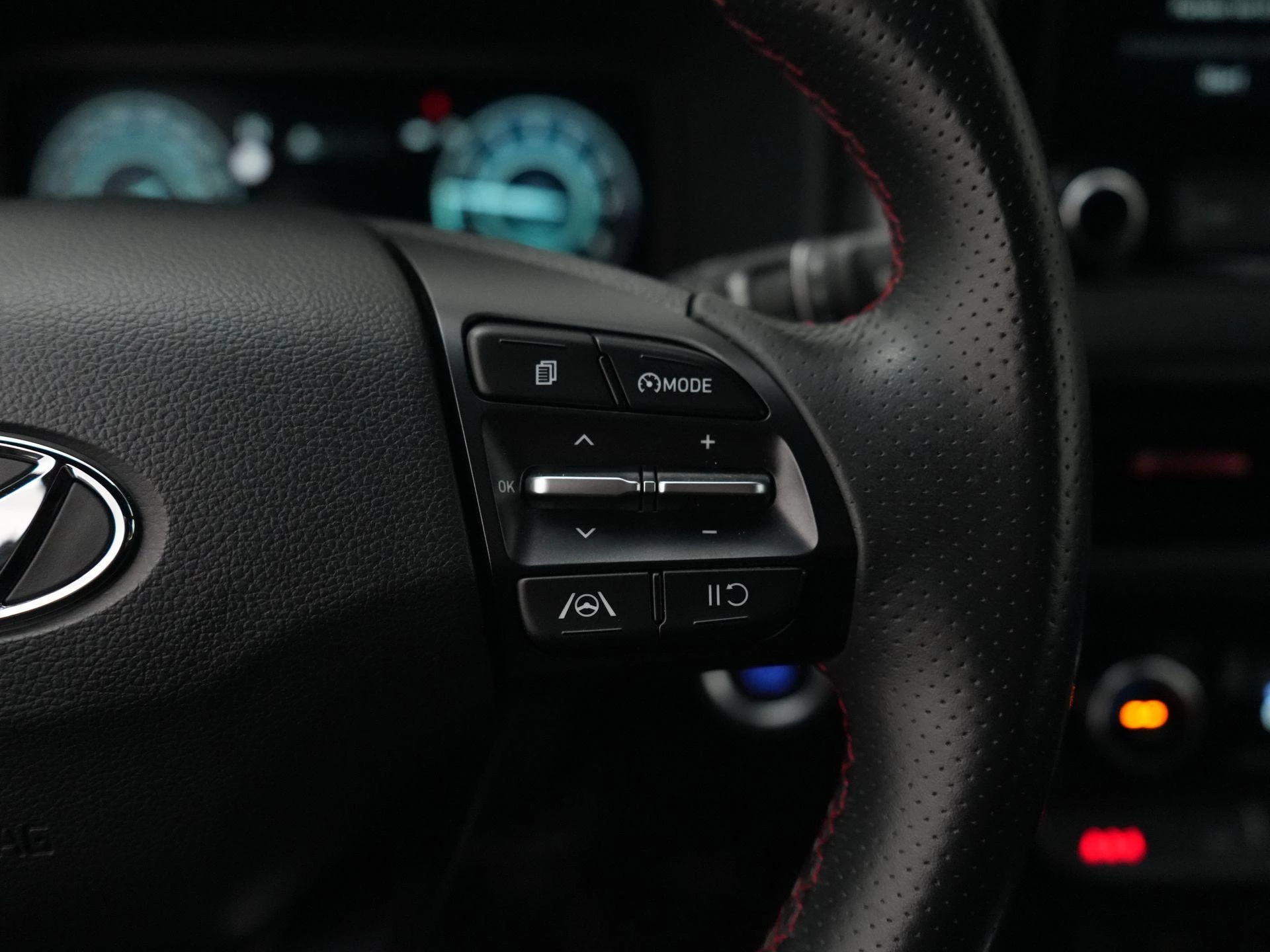 Hyundai-Kona-image-13