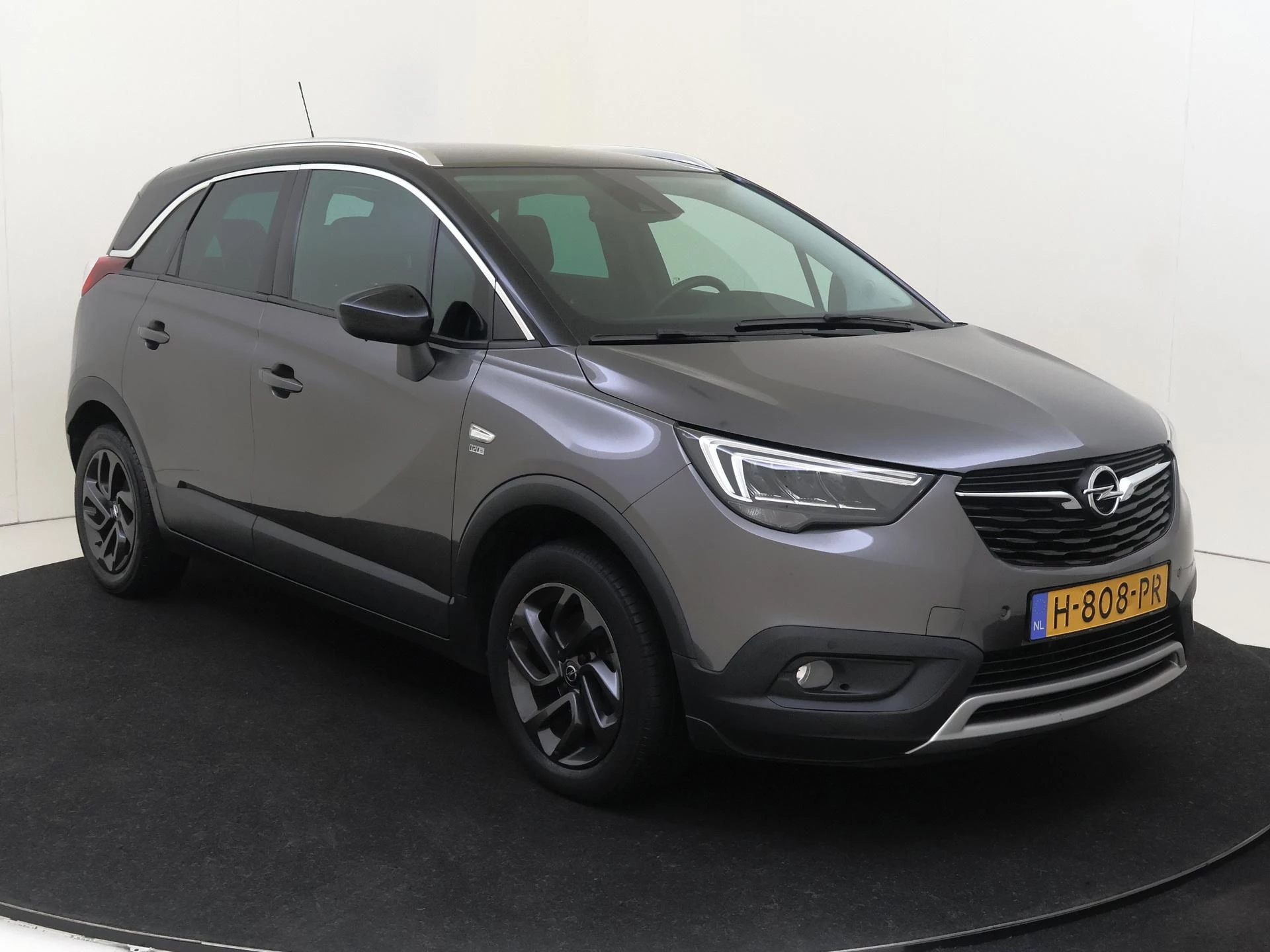 Opel Crossland X 1.2 Turbo 120 Jaar Edition