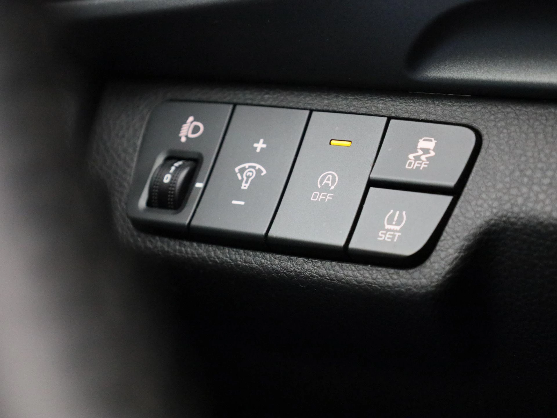 Kia-Stonic-image-19