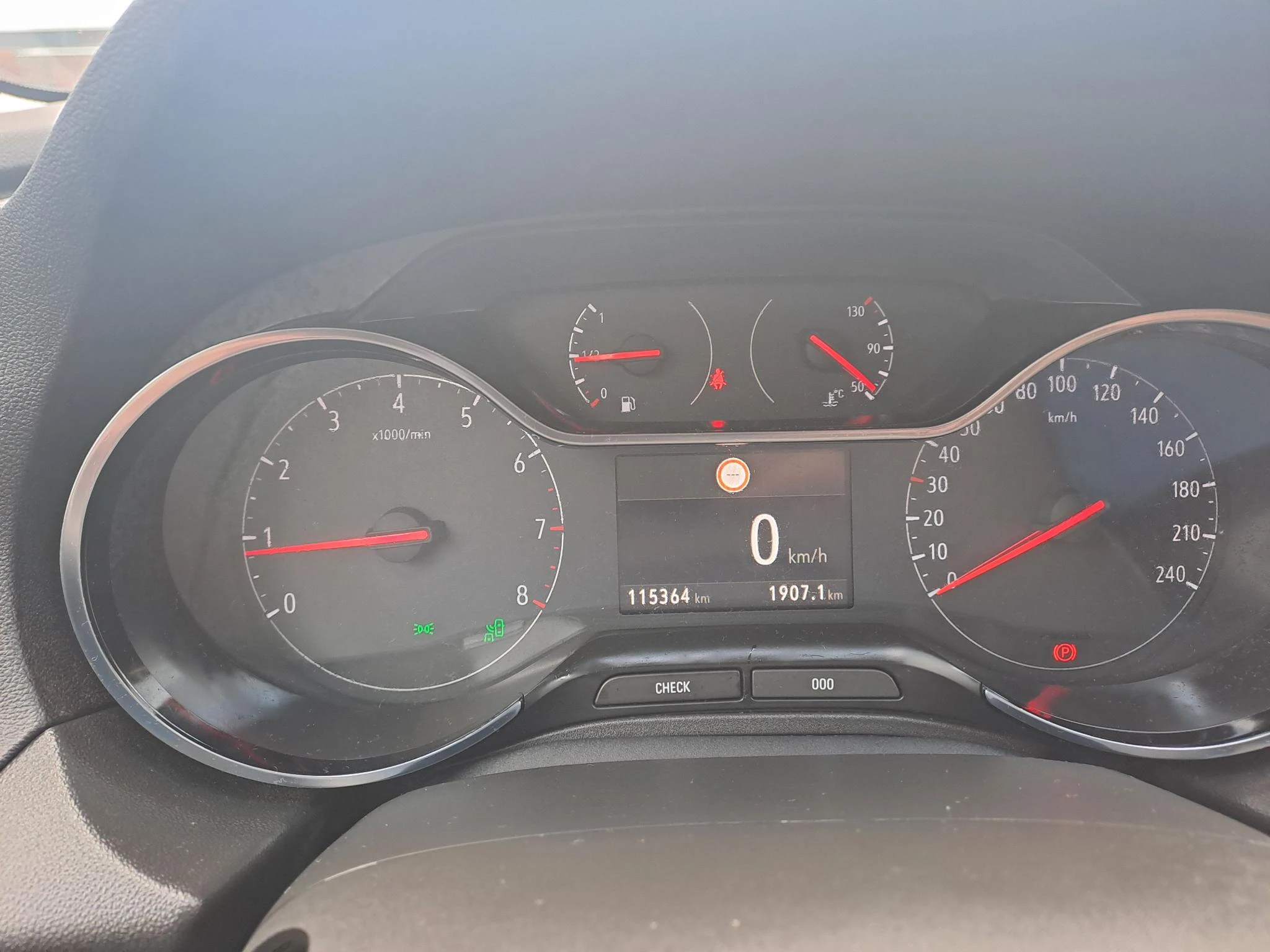 Opel-Grandland X-image-9