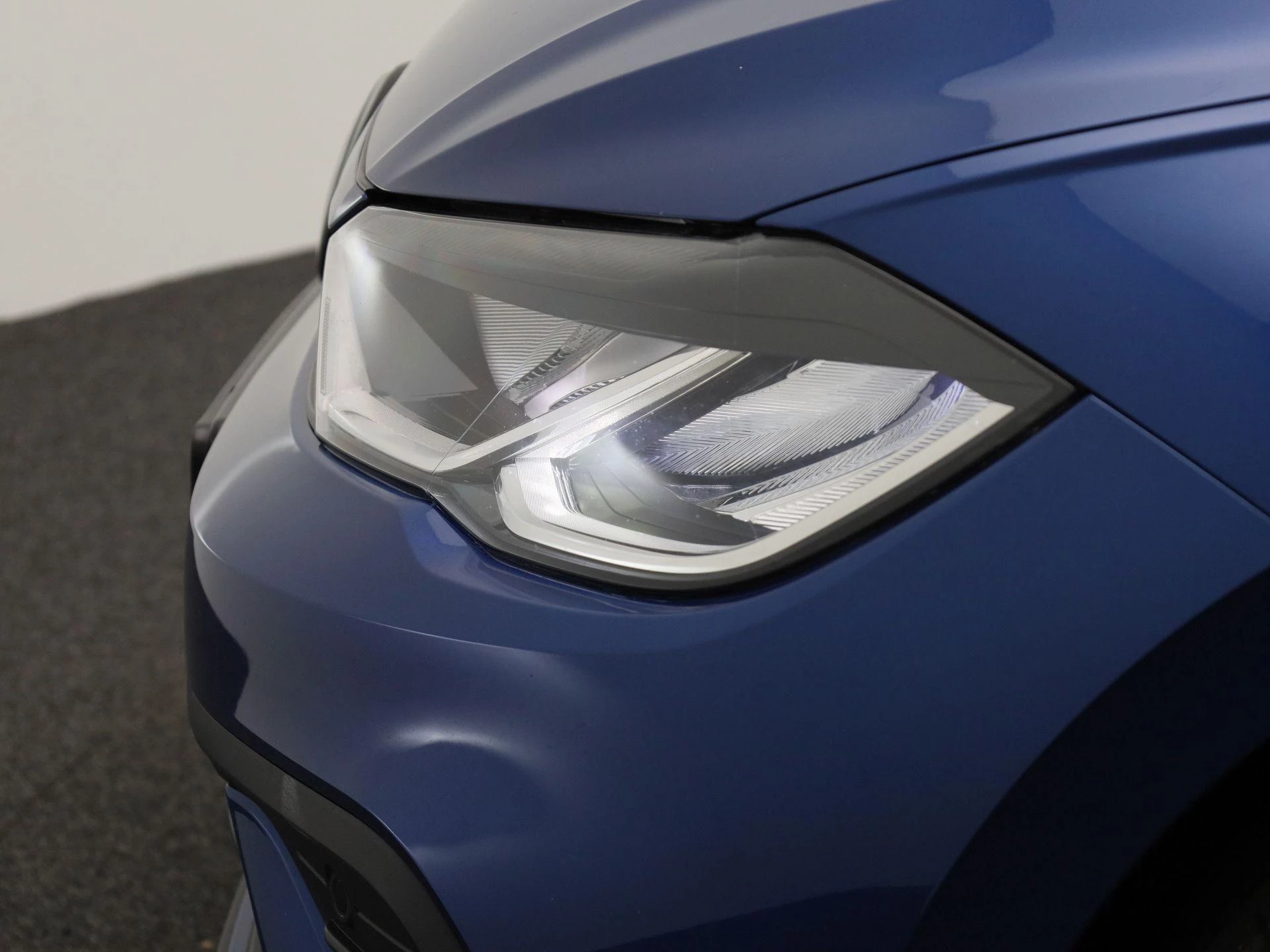 Volkswagen-Polo-image-11