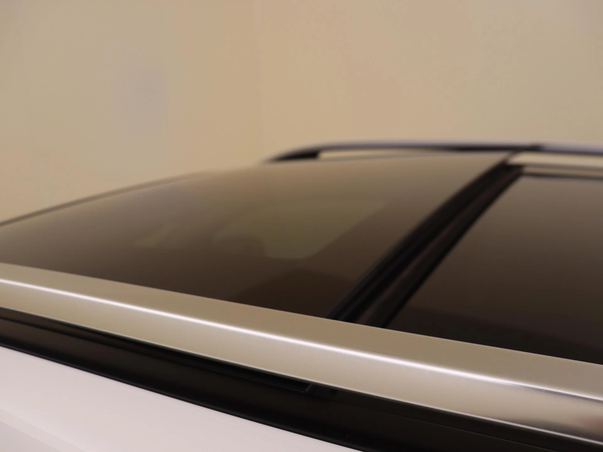 Mercedes-Benz-GLE-image-27