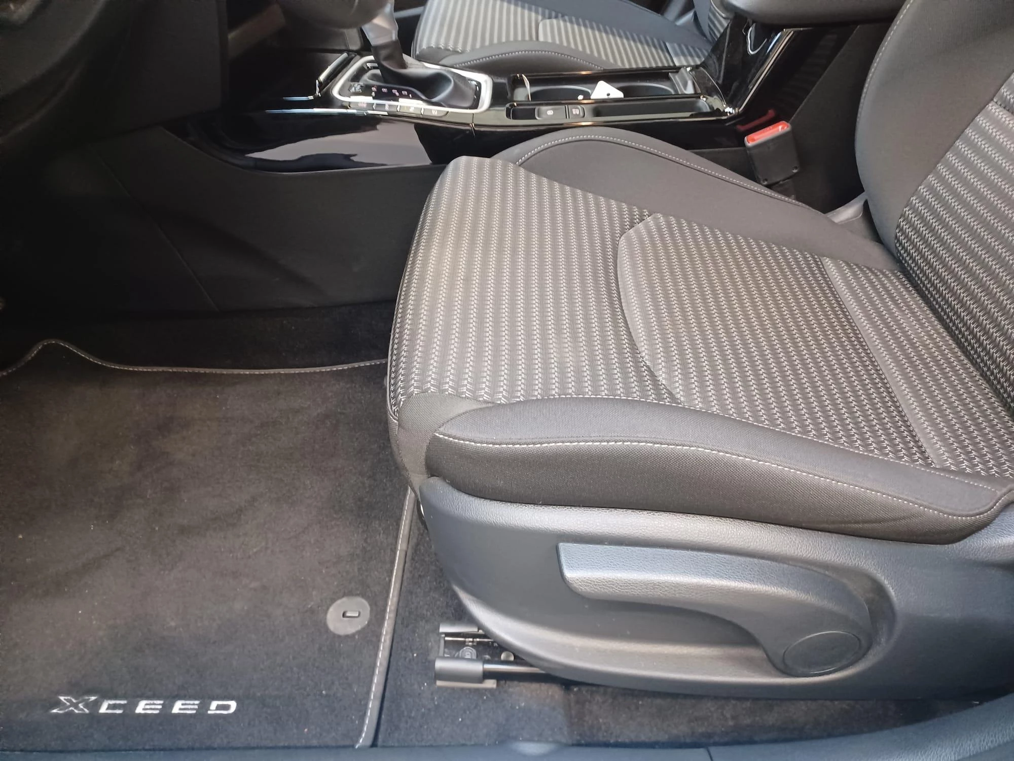 Kia XCeed 1.6 GDi PHEV DCT Business Line