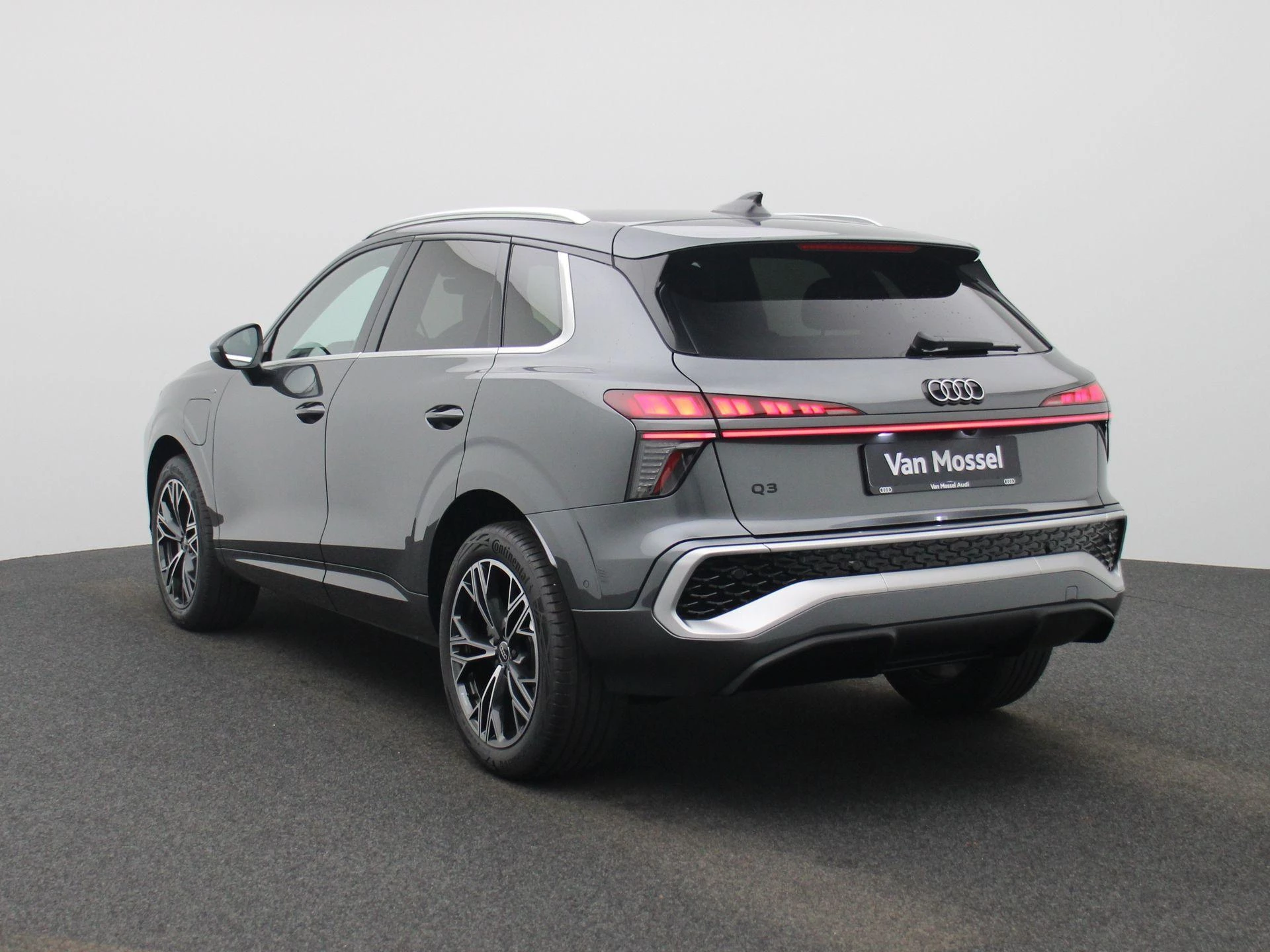 Audi-Q3-image-1