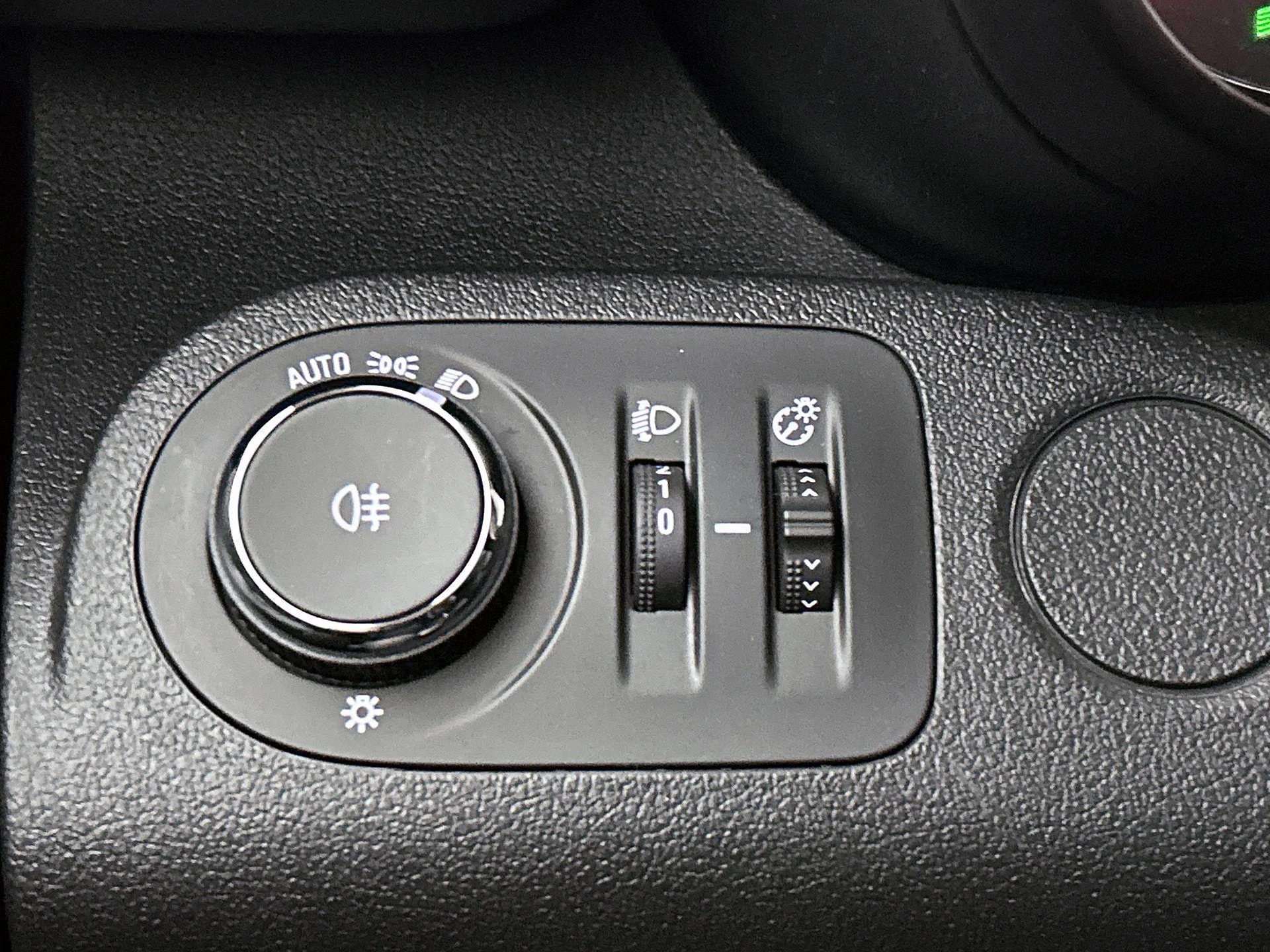 Opel-Combo-image-21