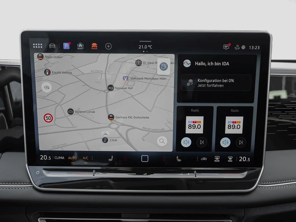 Volkswagen-Tiguan-image-11