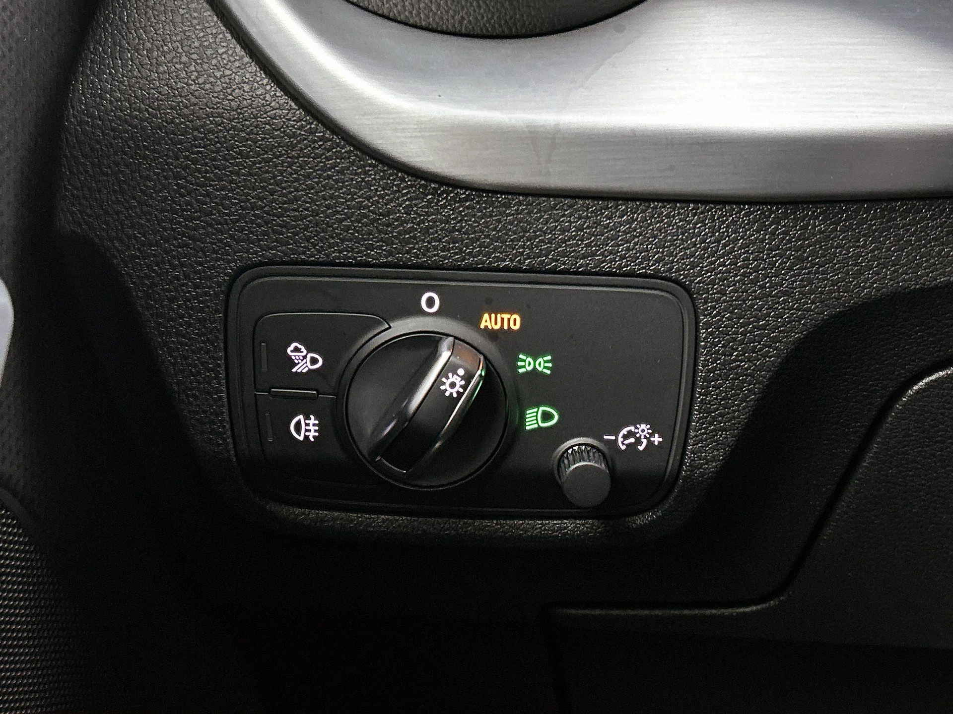 Audi-Q2-image-24