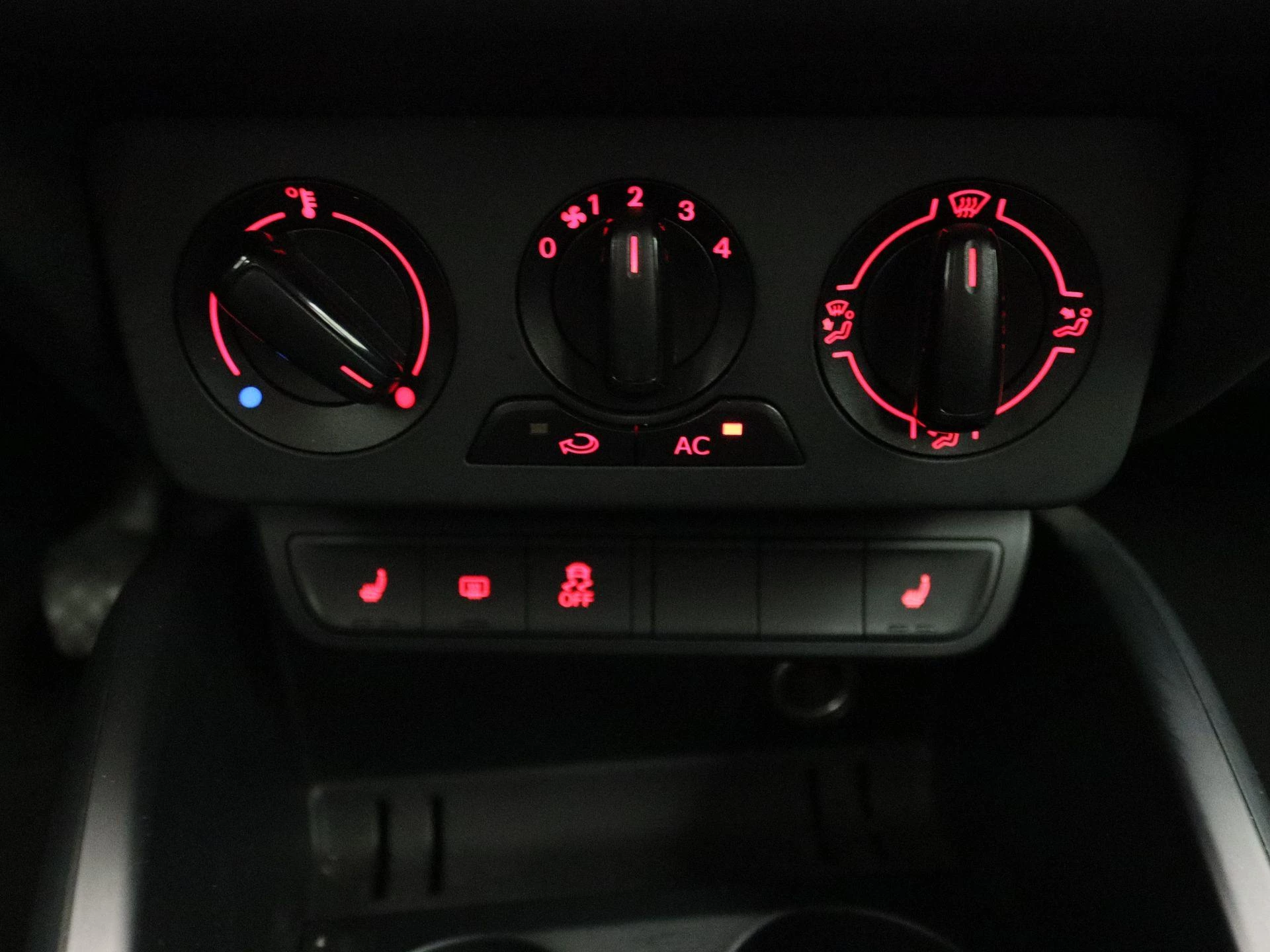 Audi-A1 Sportback-image-11