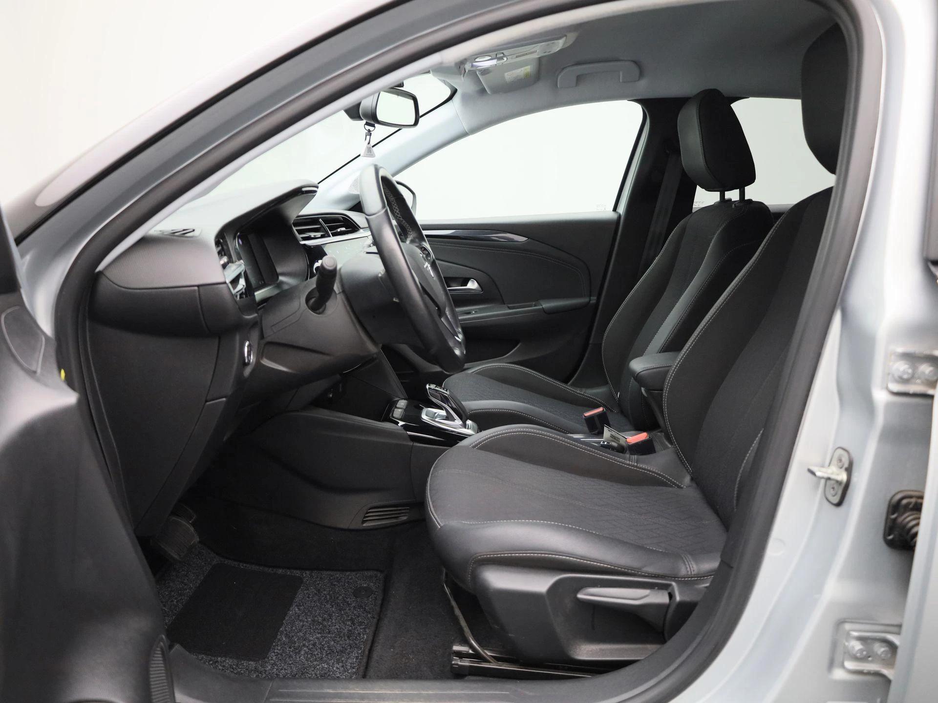 Opel-Corsa-e-image-10