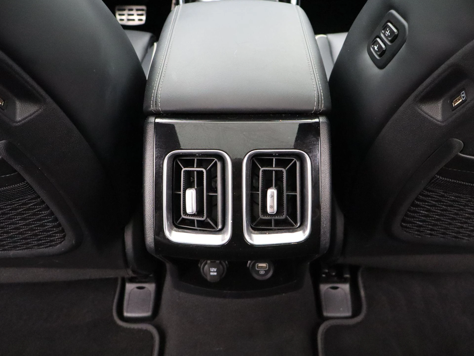 Kia-Sorento-image-30