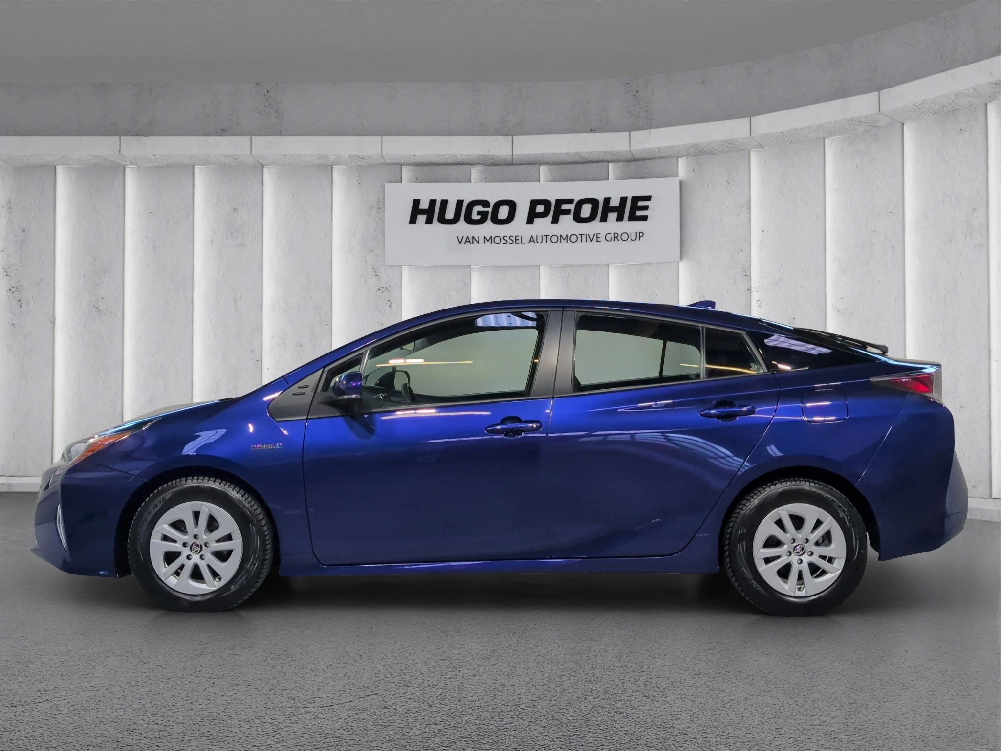 Toyota-Prius-image-1