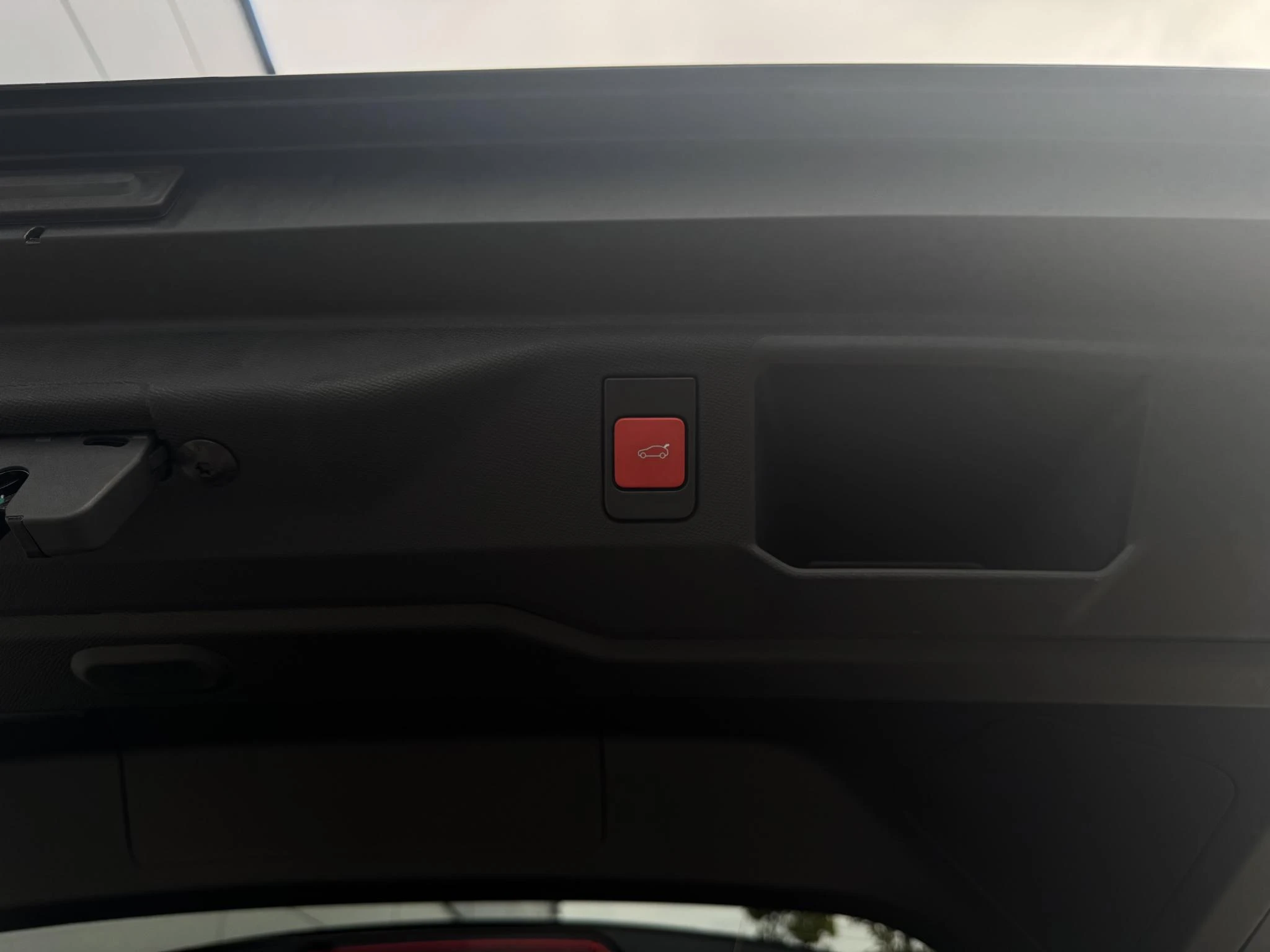 Peugeot-5008-image-14