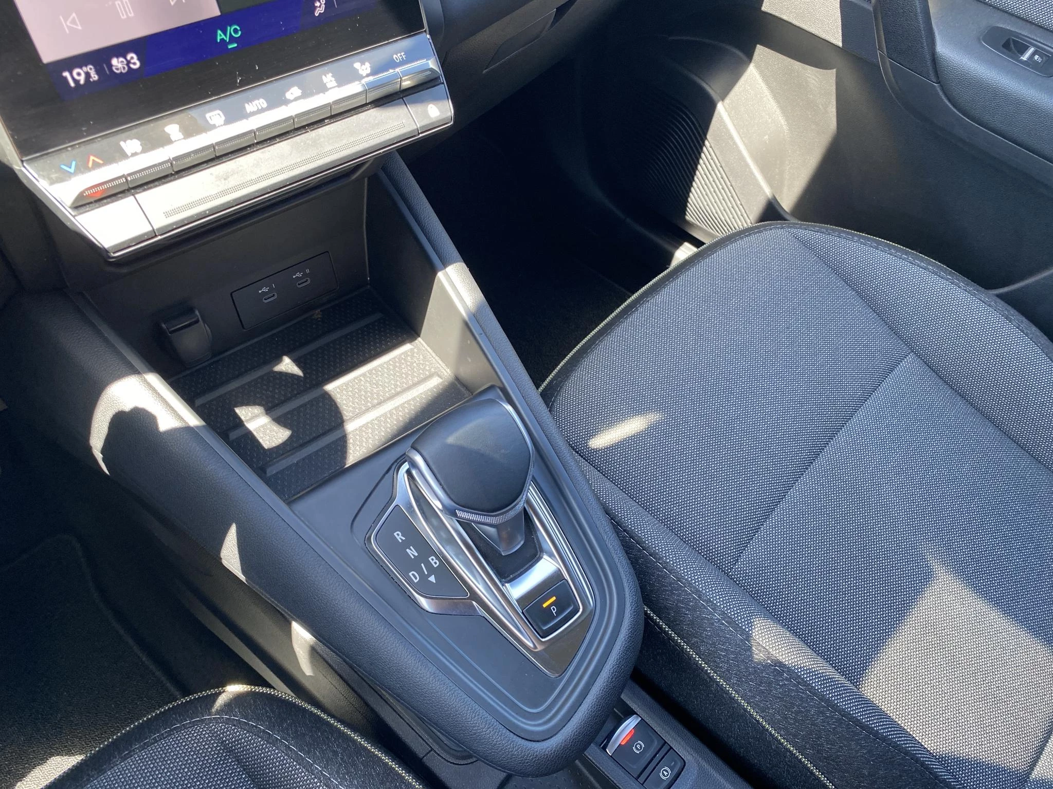 Renault Symbioz Techno E-Tech full hybrid 145