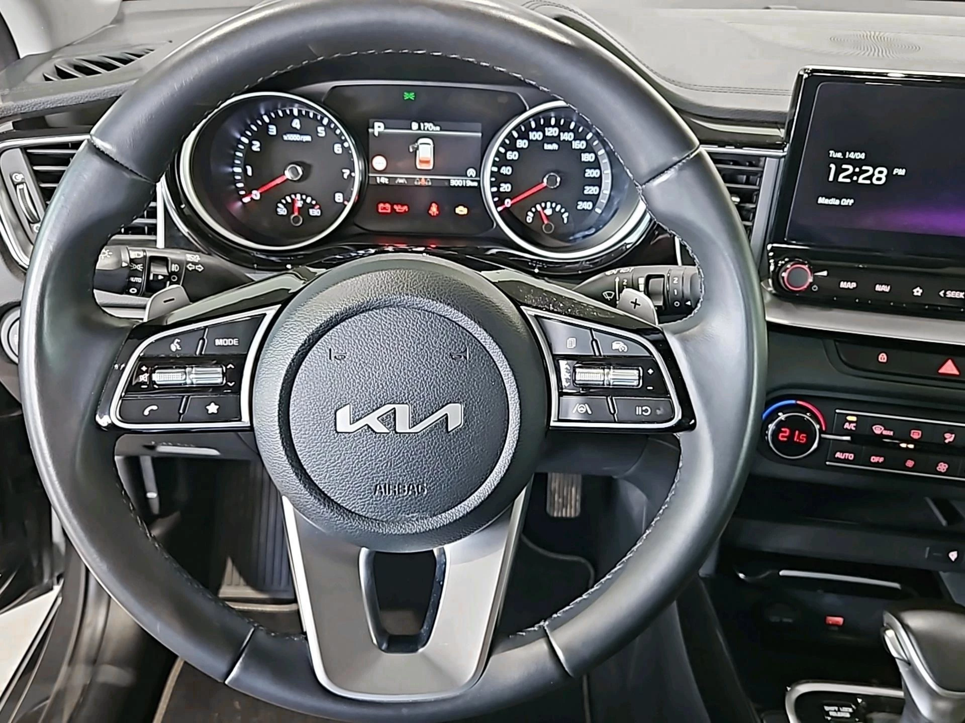 Kia-Ceed Sportswagon-image-17