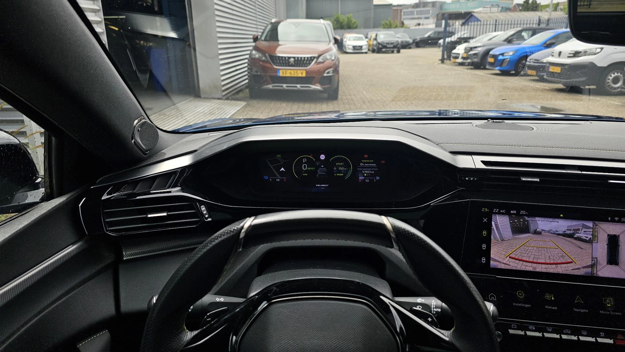 Peugeot-408-image-14