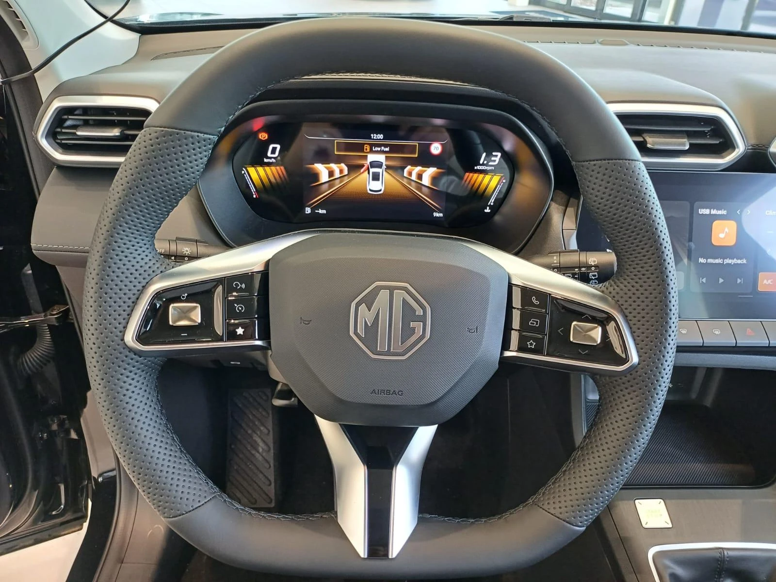 MG-ZS-image-9